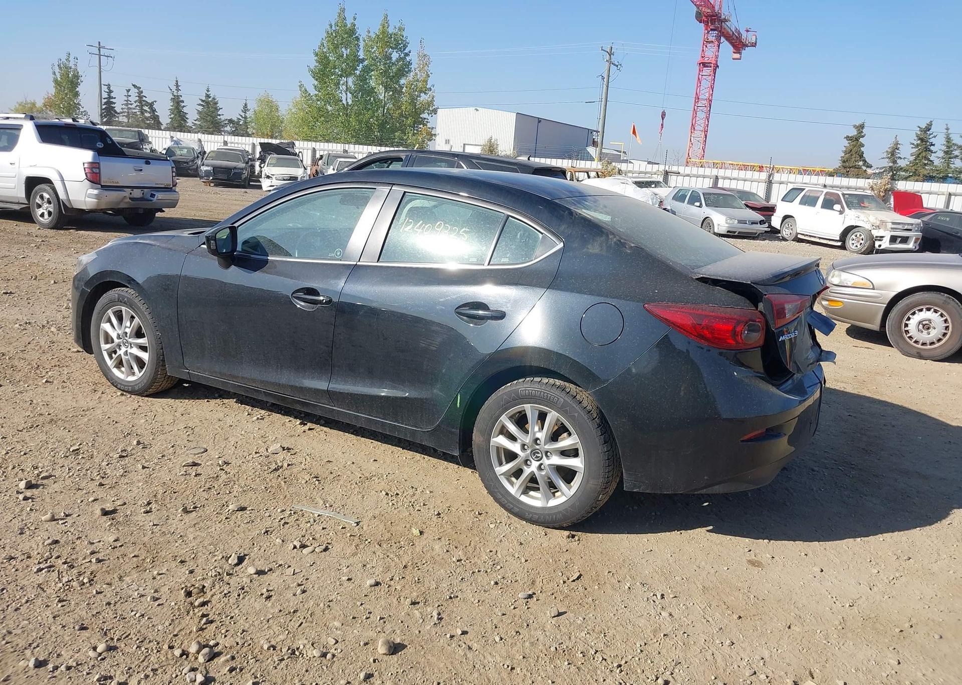 2014 MAZDA MAZDA3 GS-SKY