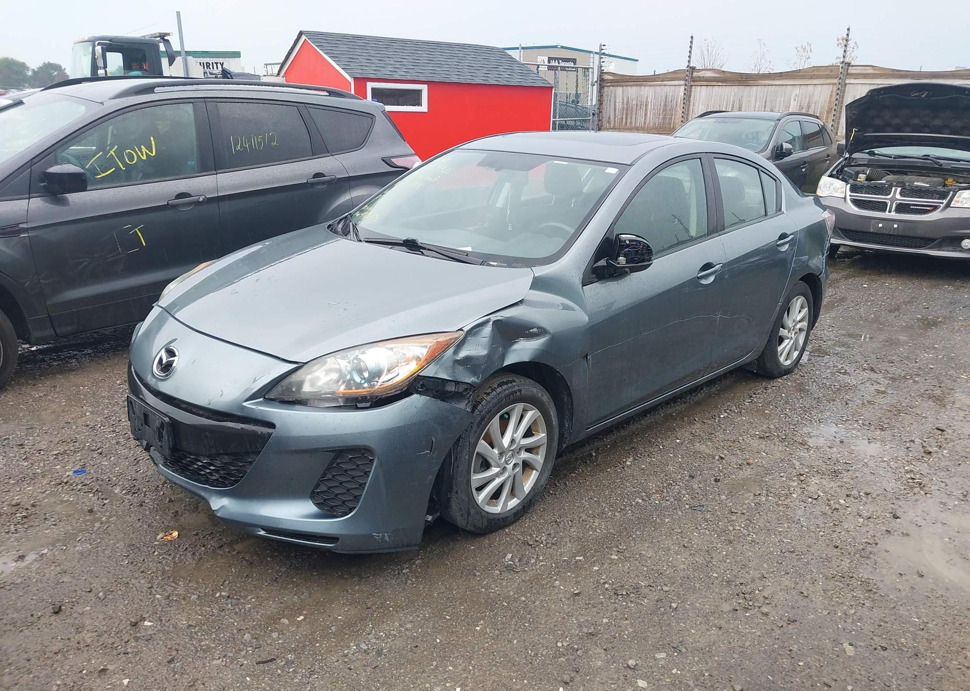 2012 MAZDA MAZDA3 GS-SKY