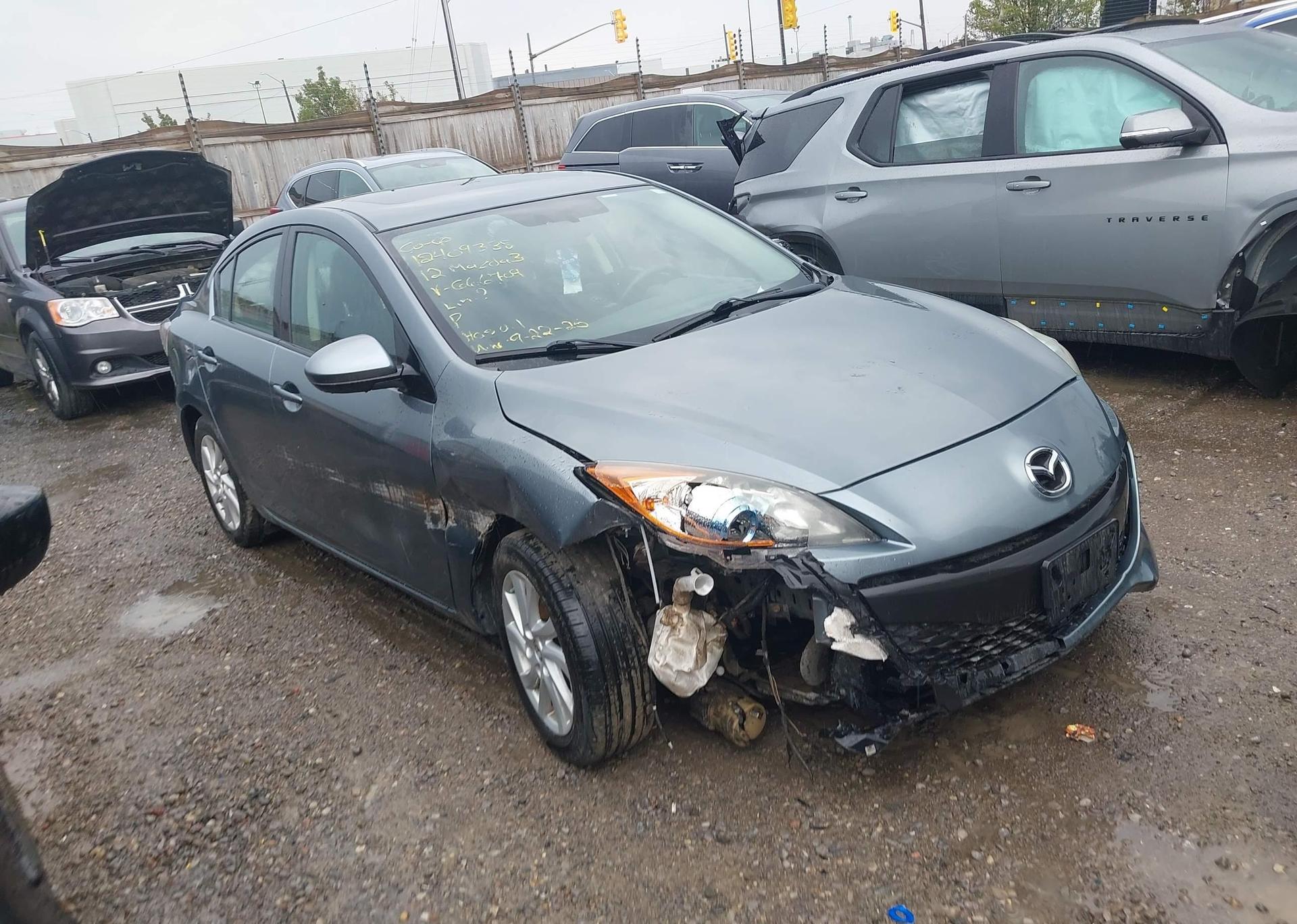 2012 MAZDA MAZDA3 GS-SKY