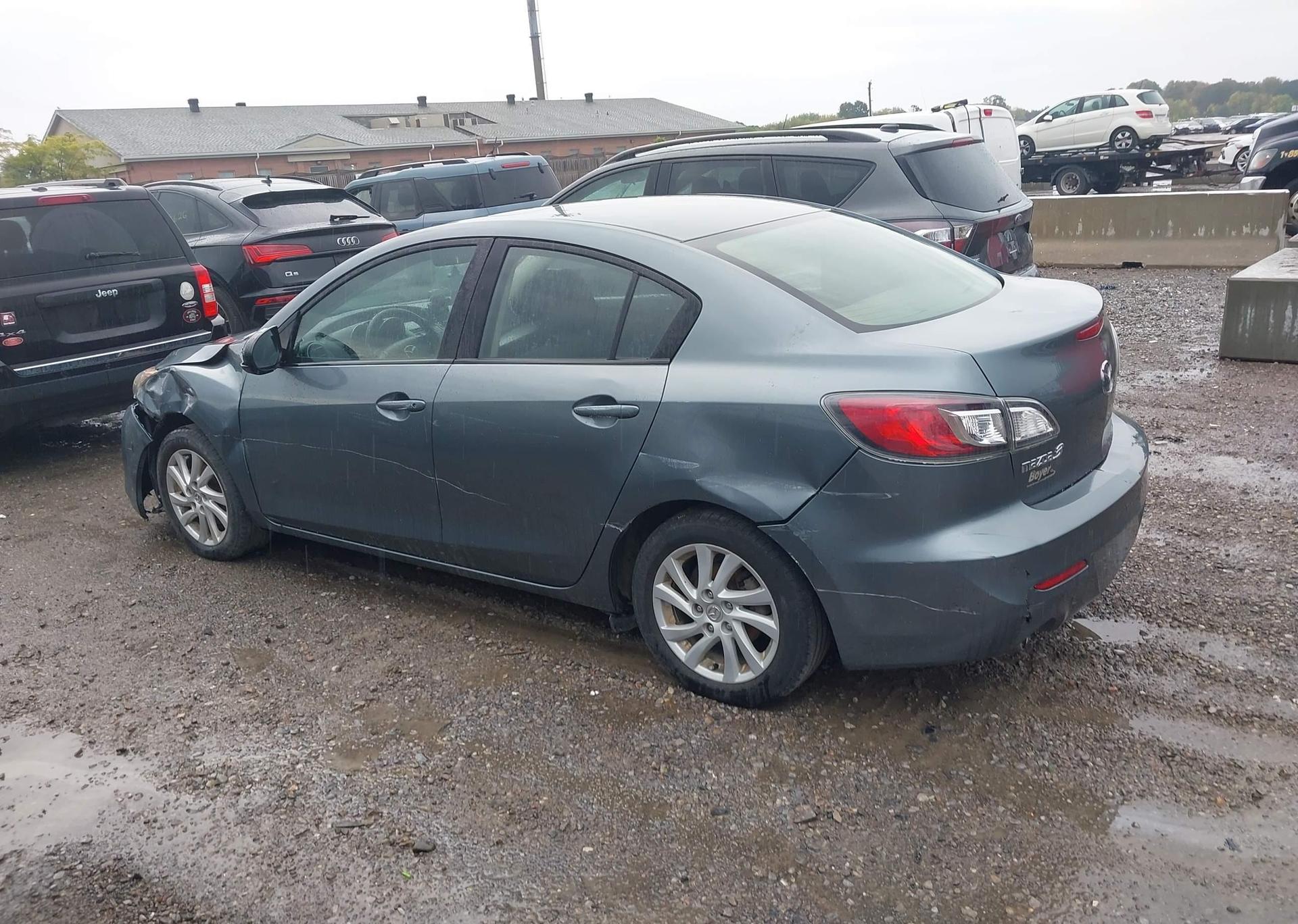 2012 MAZDA MAZDA3 GS-SKY