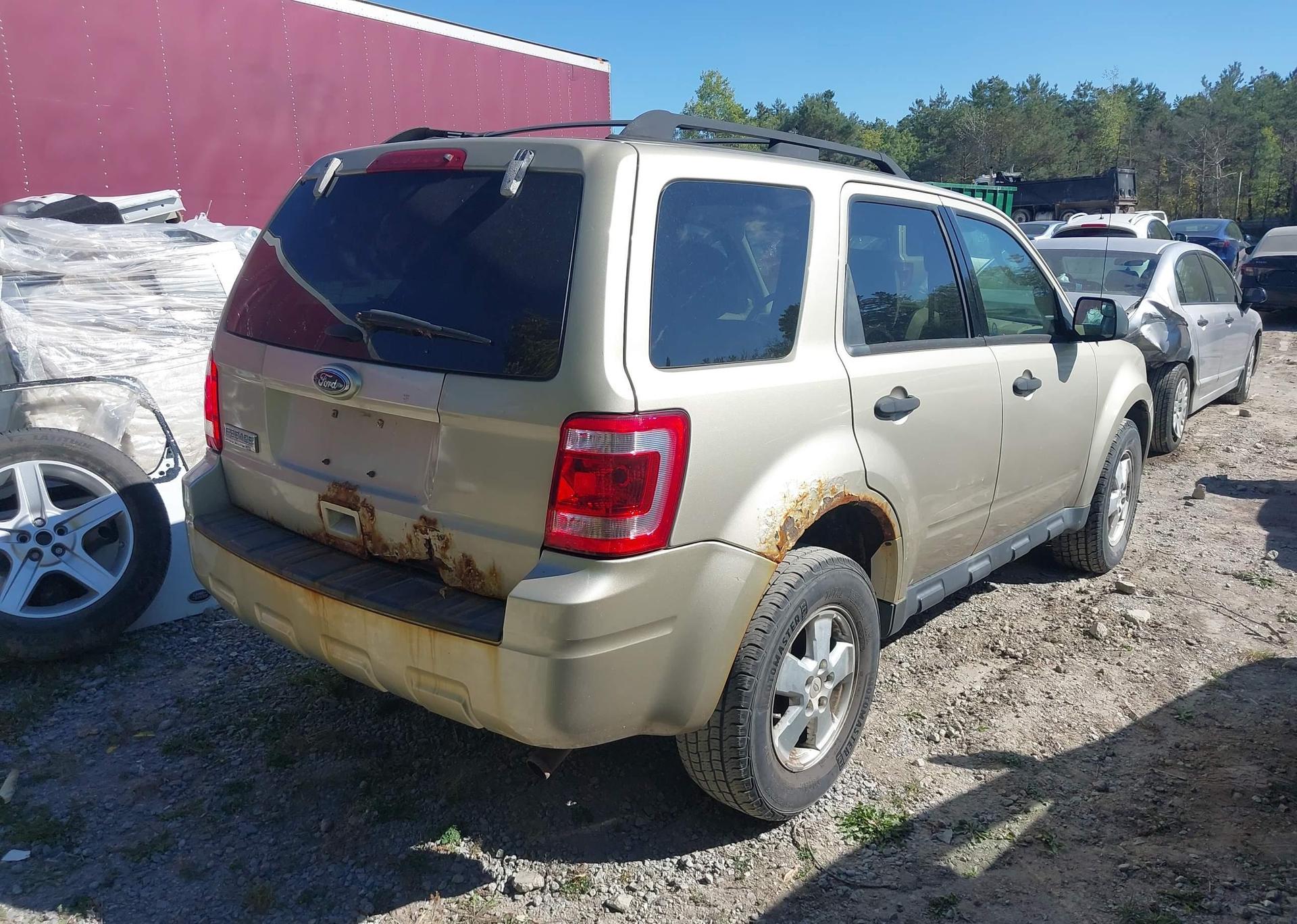 2012 FORD ESCAPE XLT