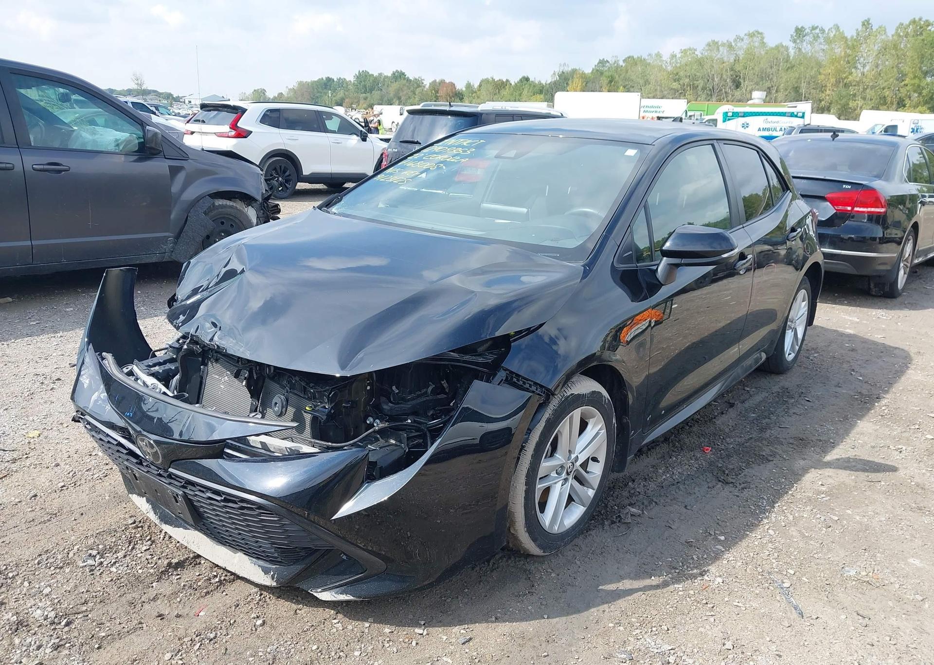 2022 TOYOTA COROLLA