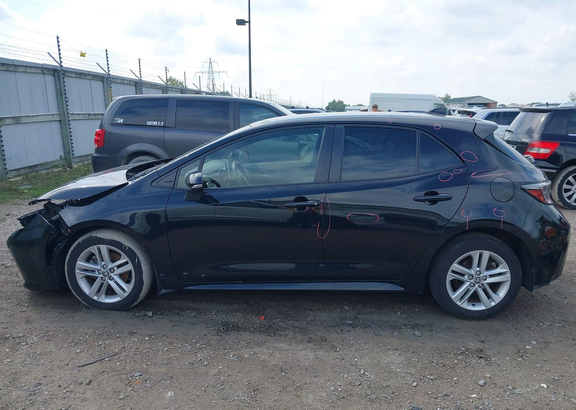 2022 TOYOTA COROLLA