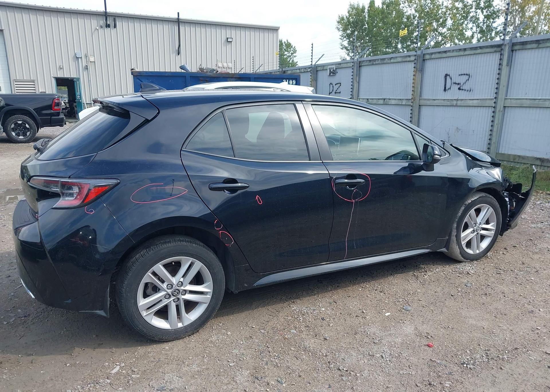2022 TOYOTA COROLLA