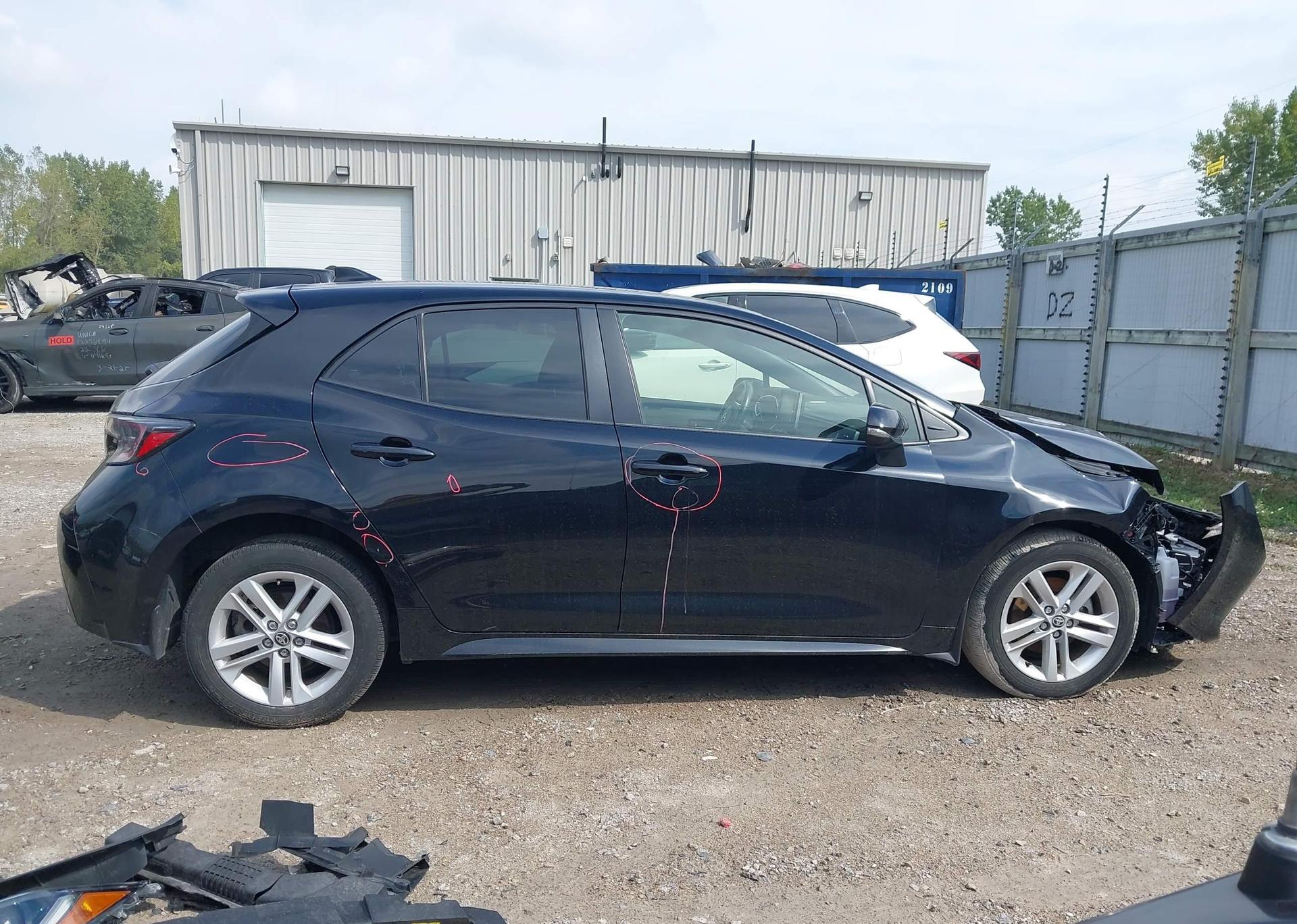 2022 TOYOTA COROLLA