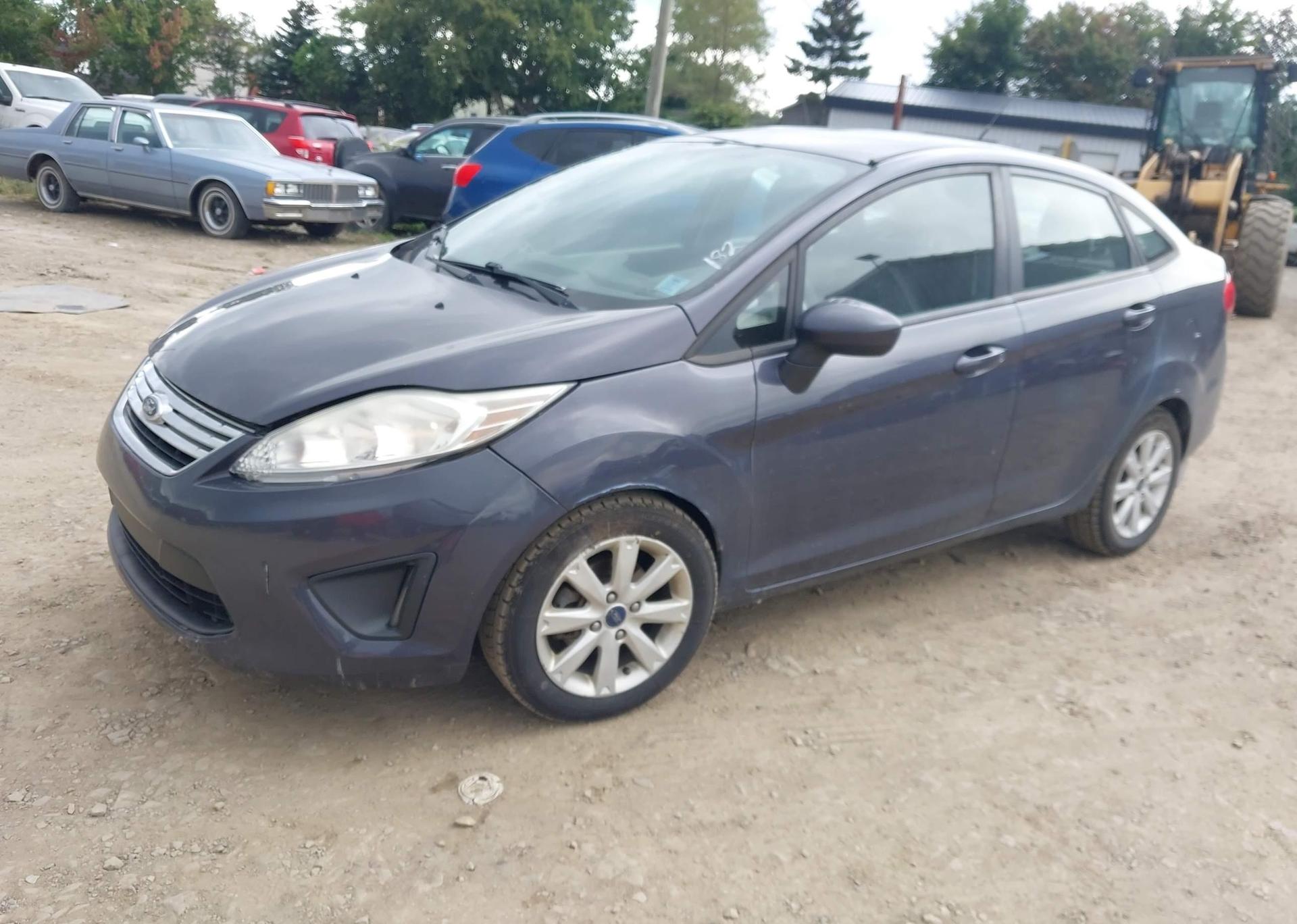 2013 FORD FIESTA SE