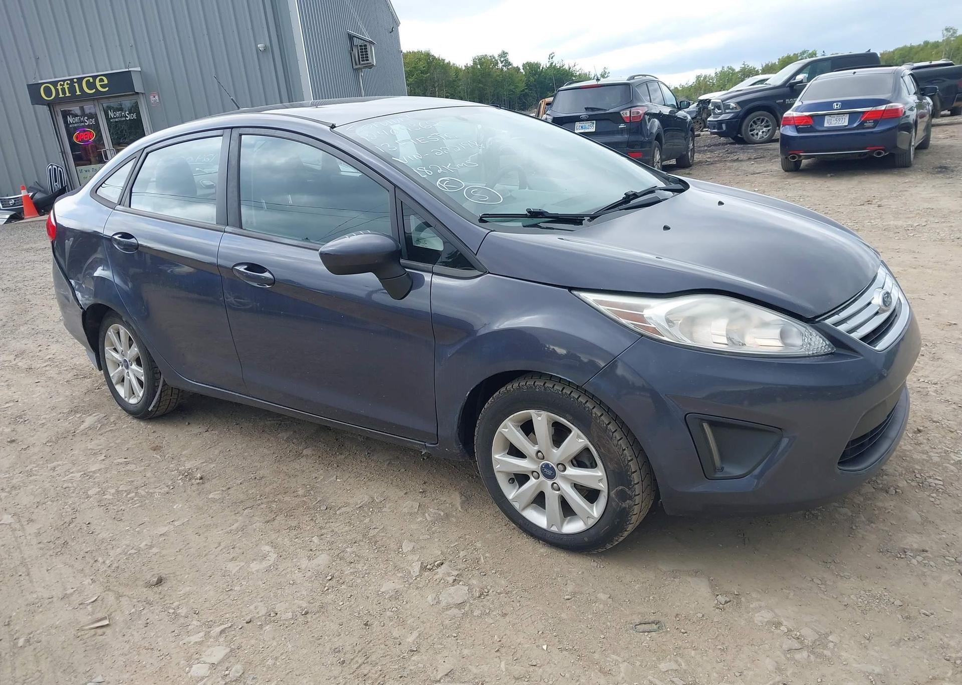 2013 FORD FIESTA SE