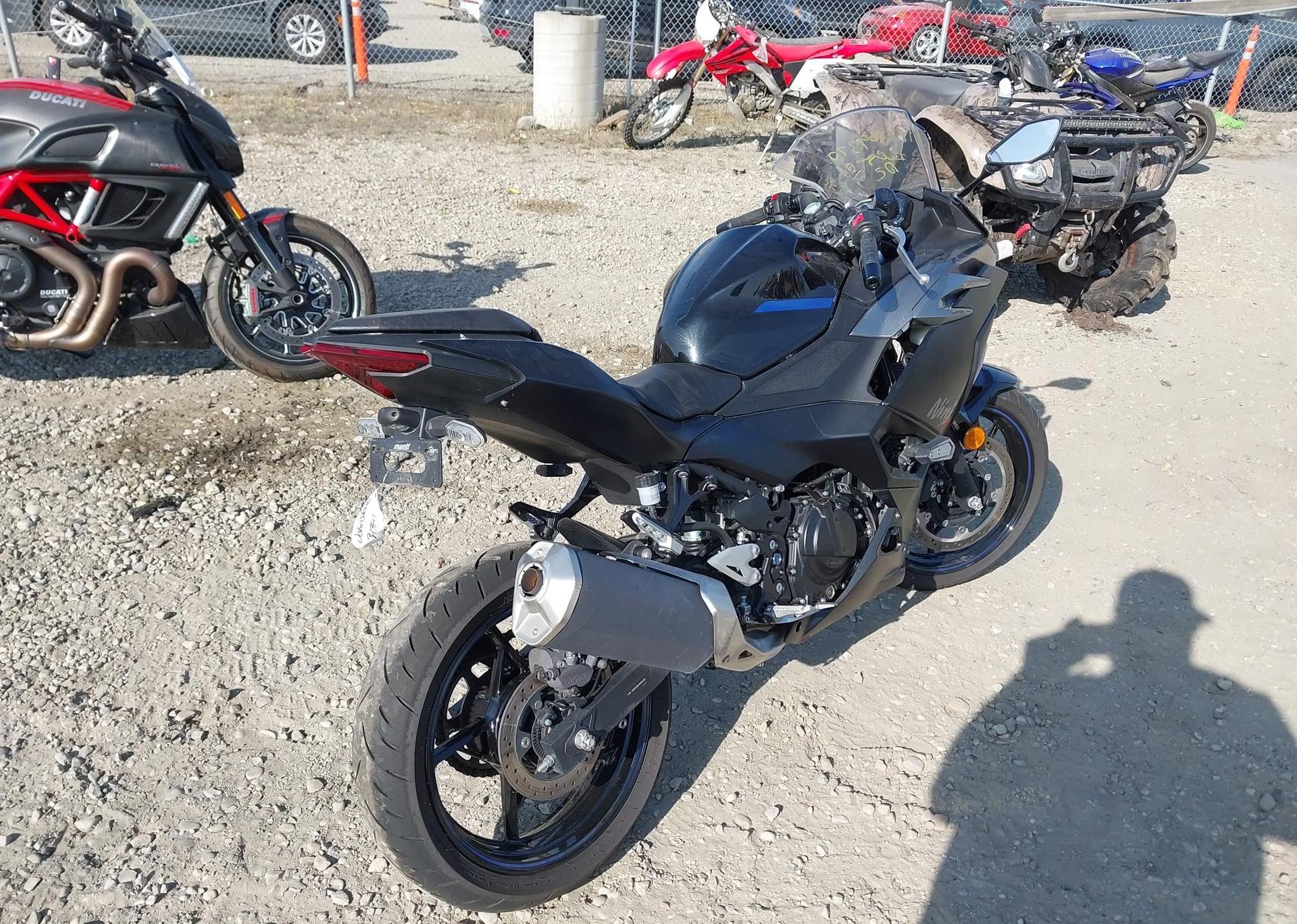 2025 KAWASAKI EX500 A