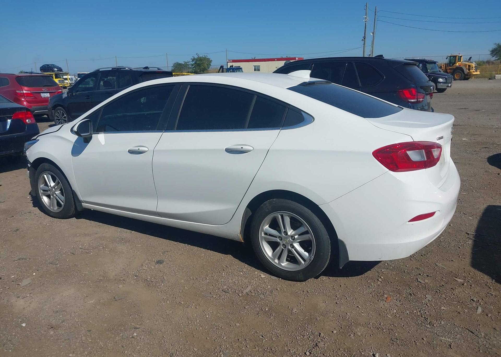 2017 CHEVROLET CRUZE LT