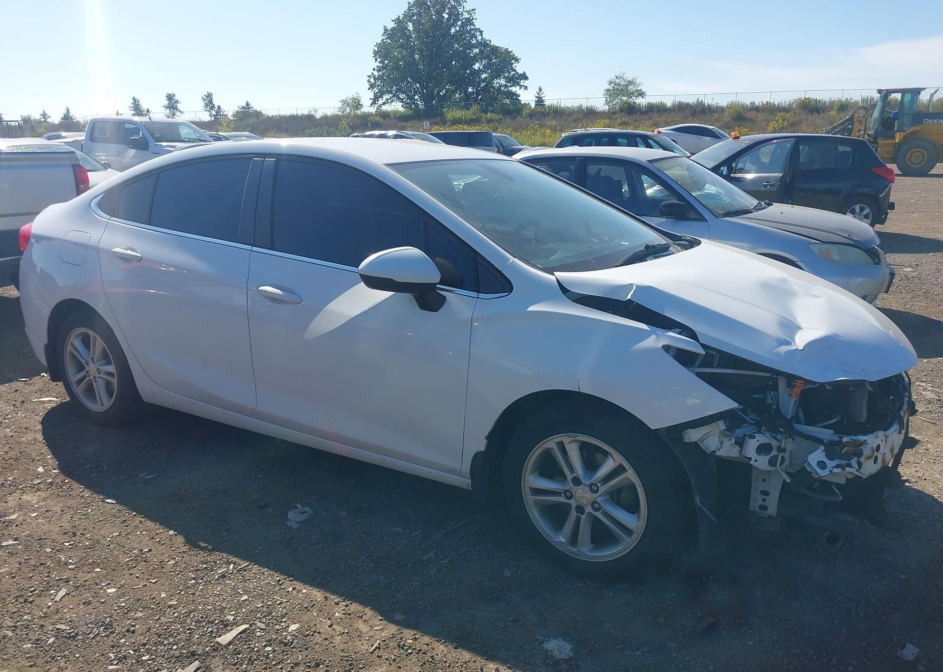 2017 CHEVROLET CRUZE LT