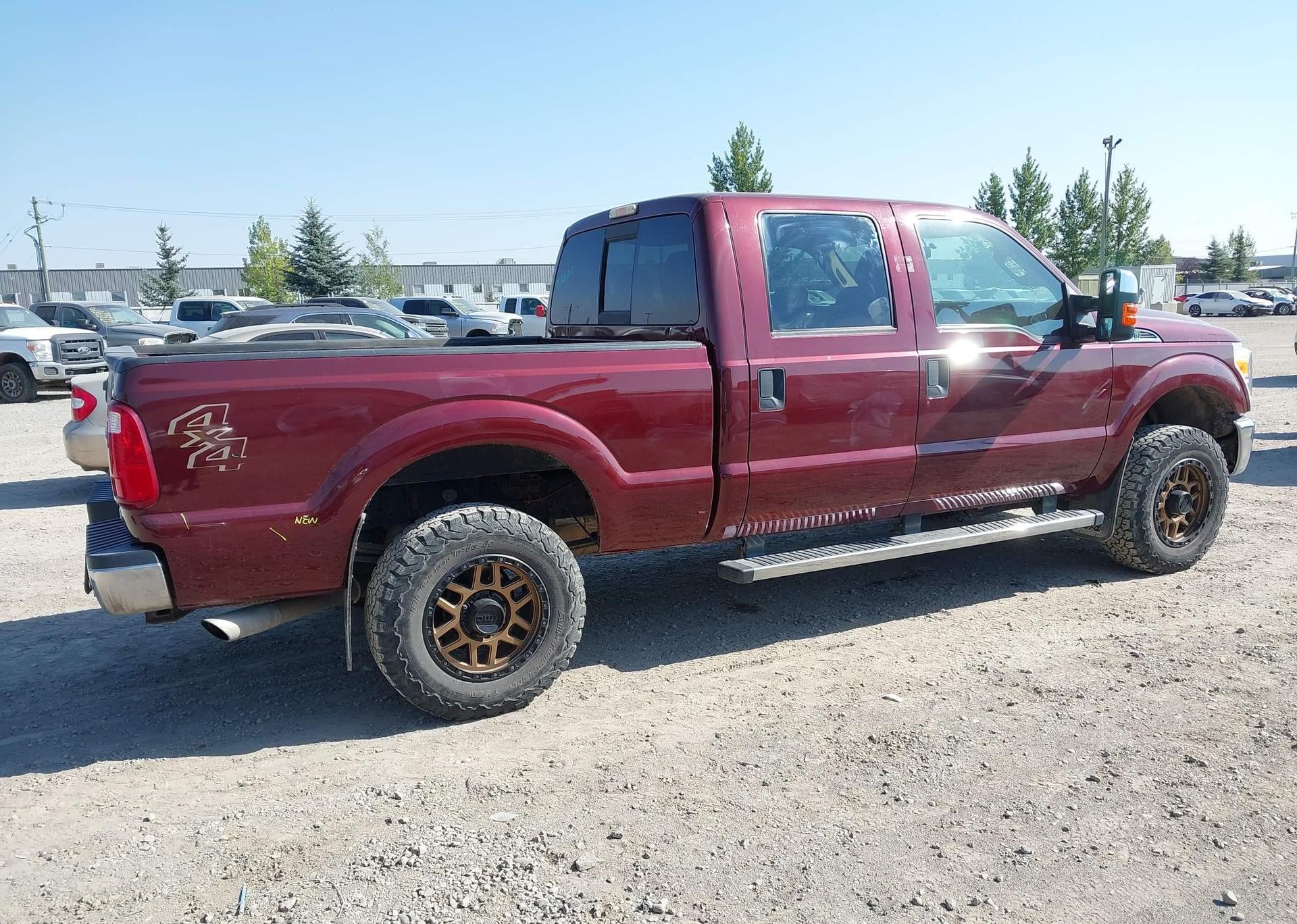 2012 FORD F-250 XLT