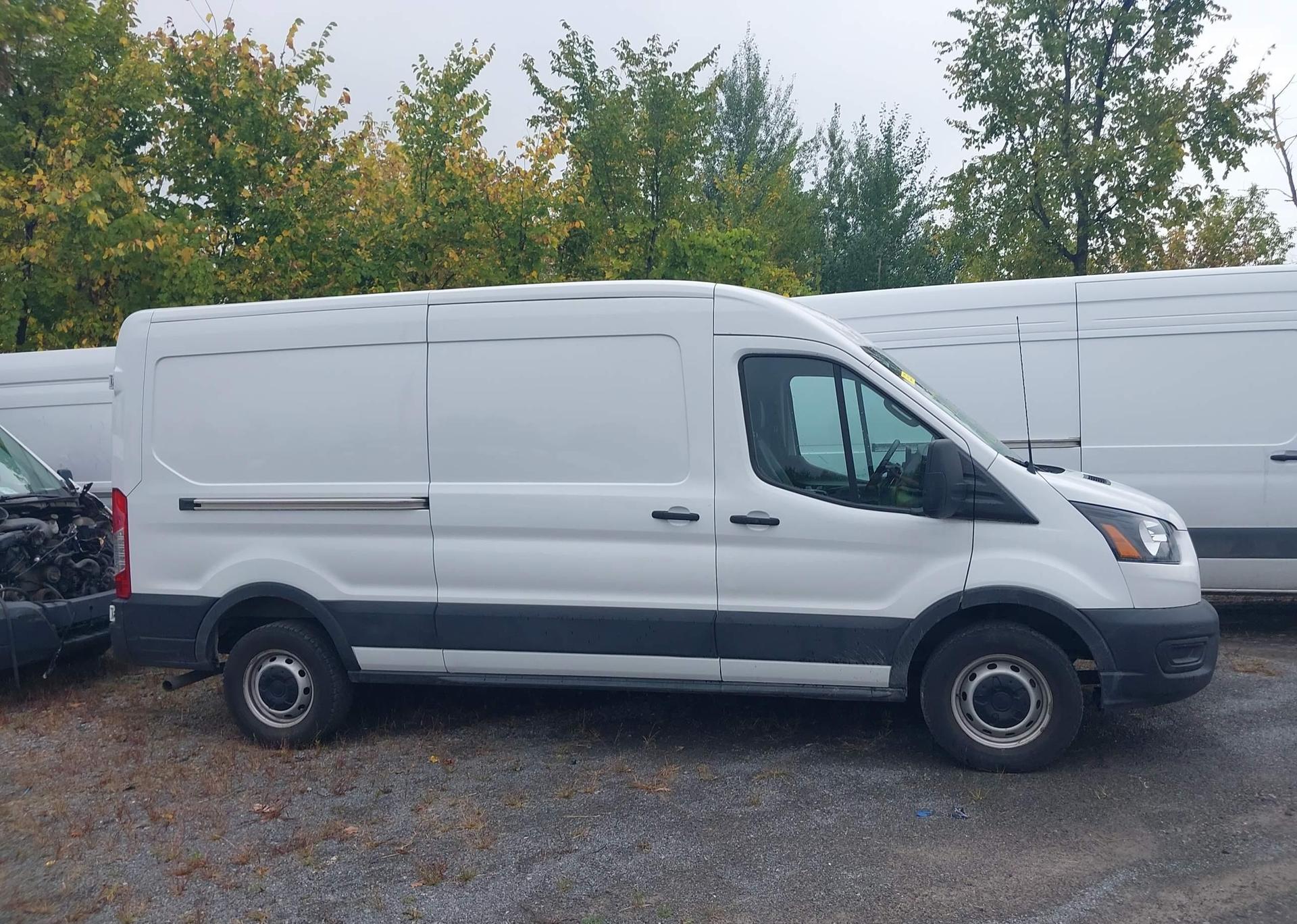 2022 FORD transit t-250