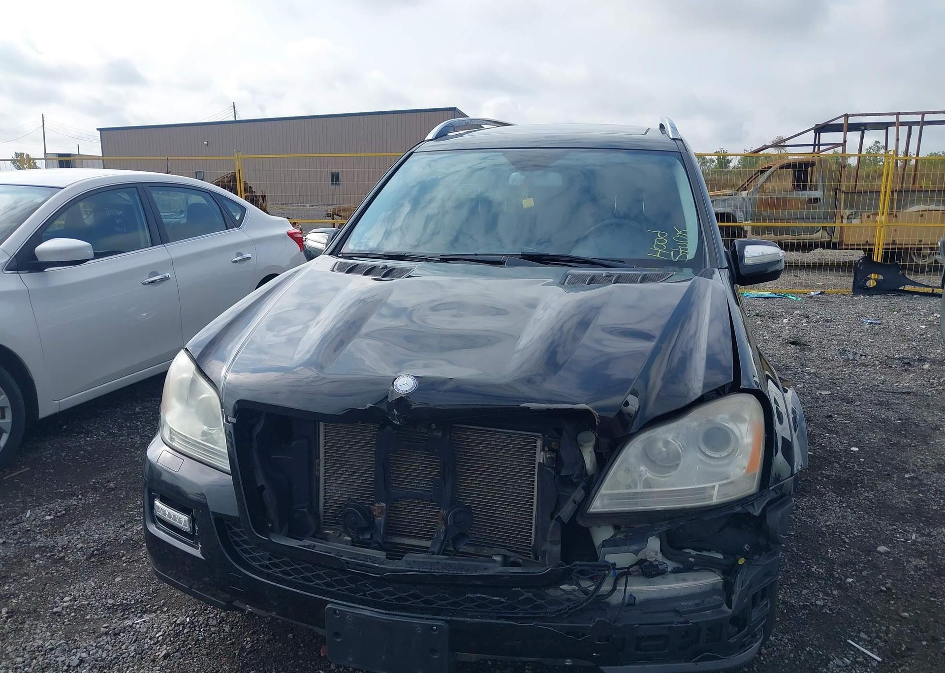 2010 MERCEDES-BENZ GL 550 4MATIC