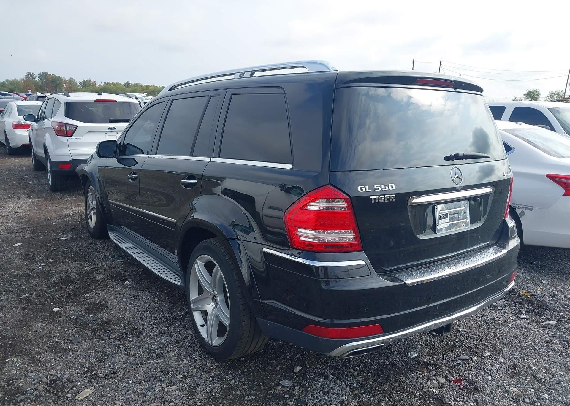 2010 MERCEDES-BENZ GL 550 4MATIC
