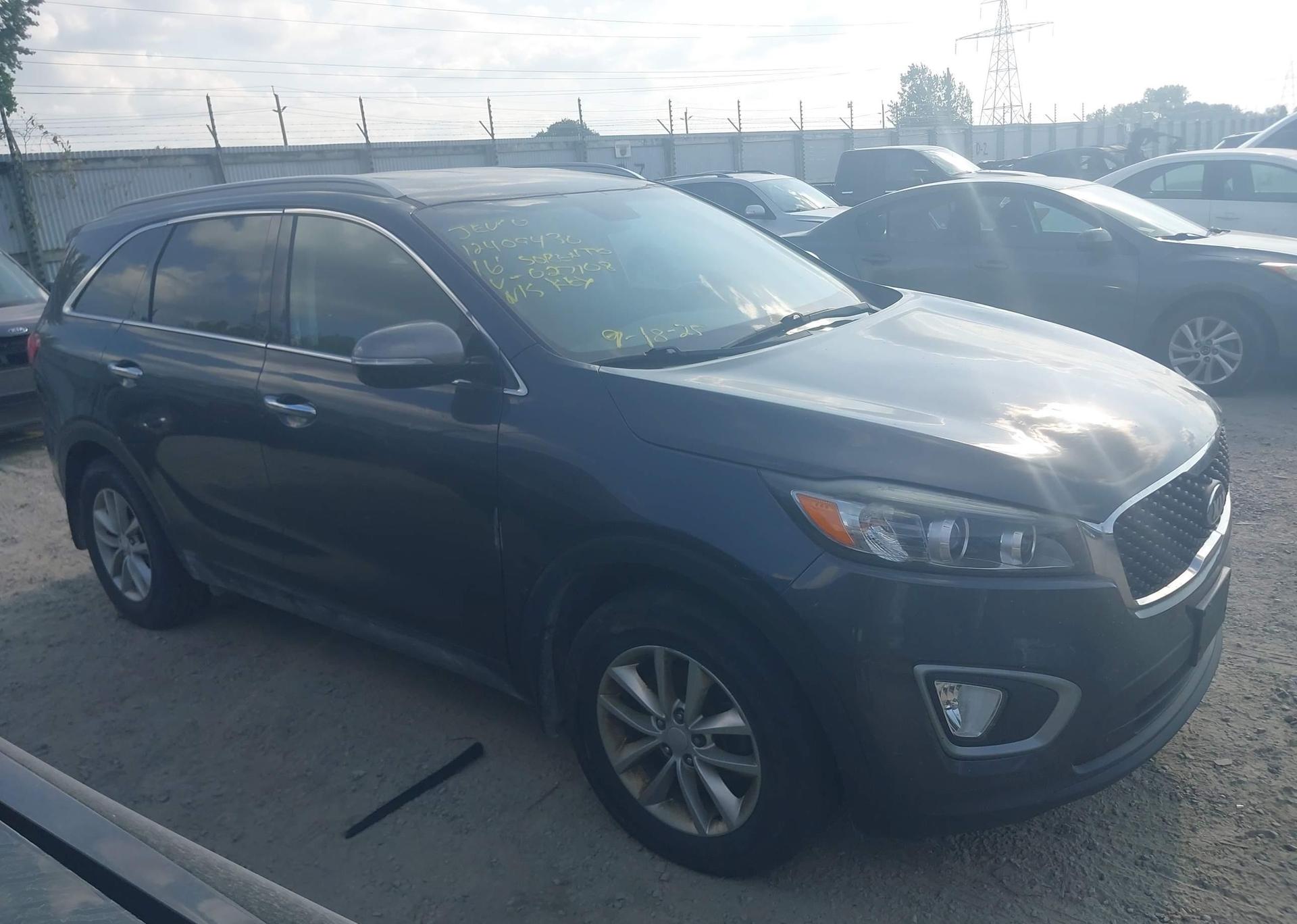 2016 KIA SORENTO