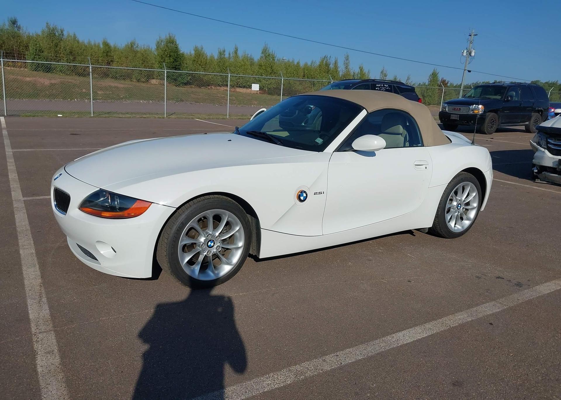 2004 BMW Z4 2.5