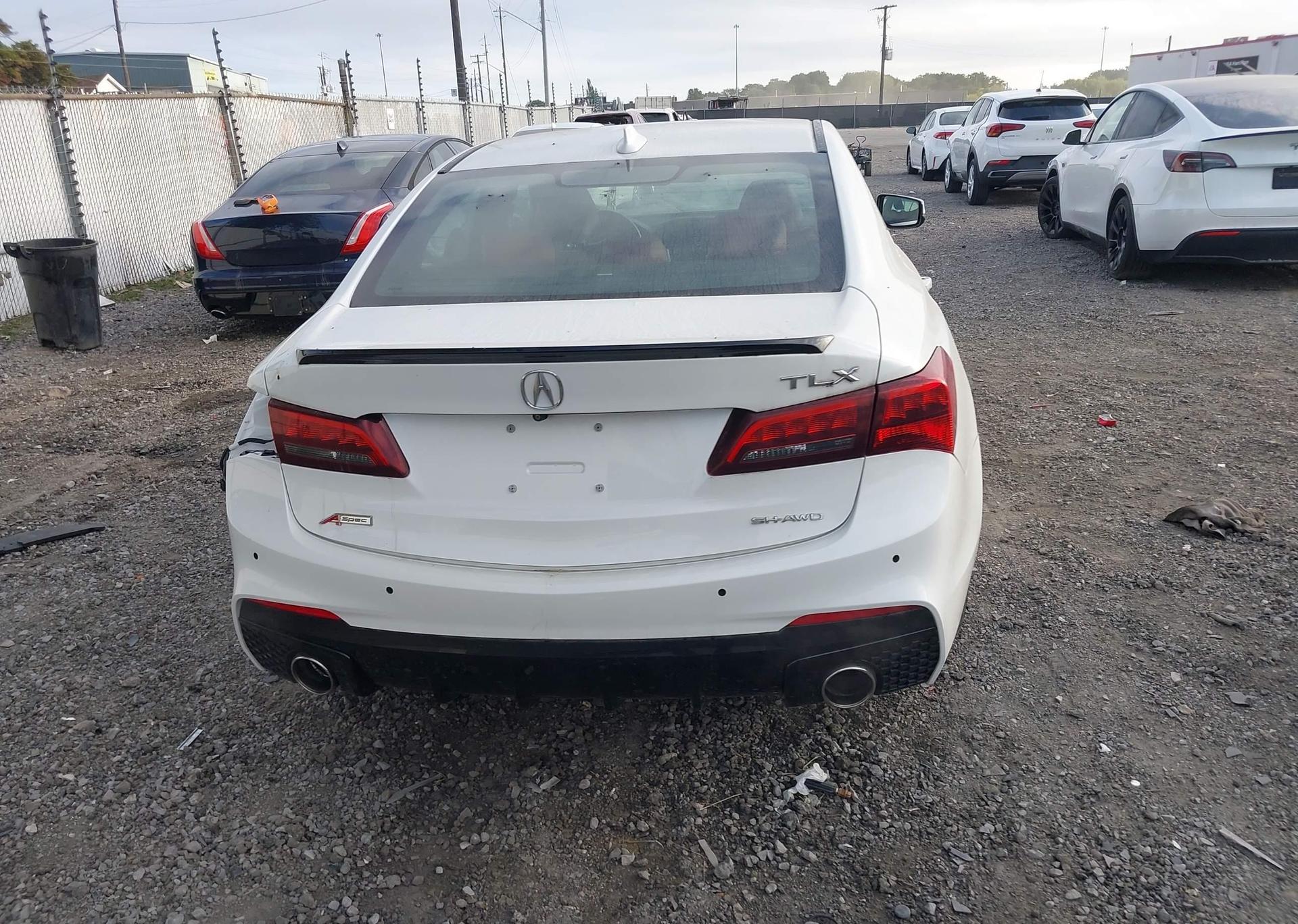 2020 ACURA TLX
