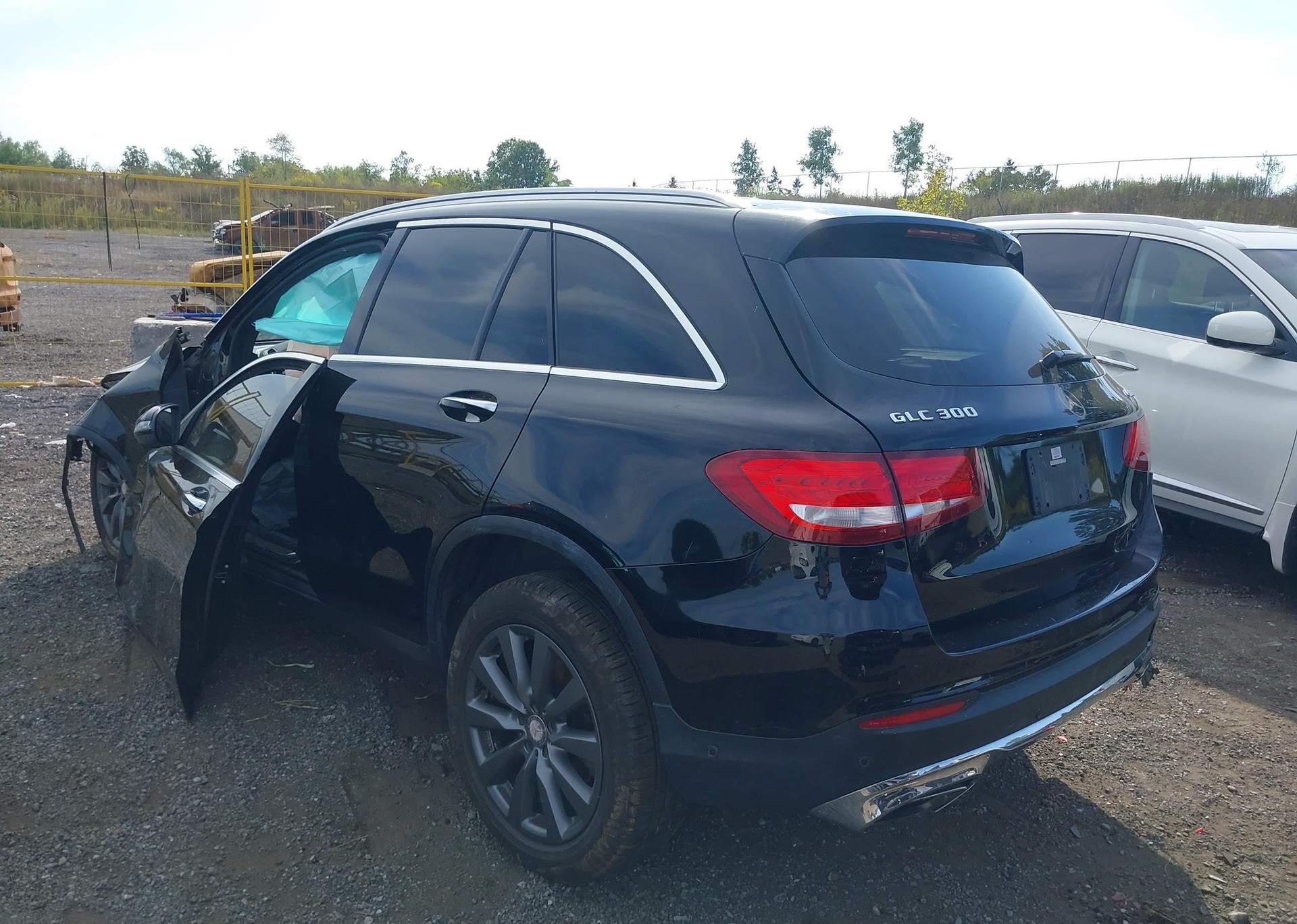 2016 MERCEDES-BENZ GLC 300 4MATIC