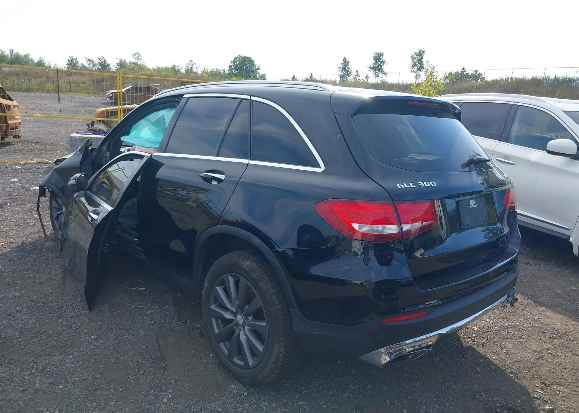 2016 MERCEDES-BENZ GLC 300 4MATIC