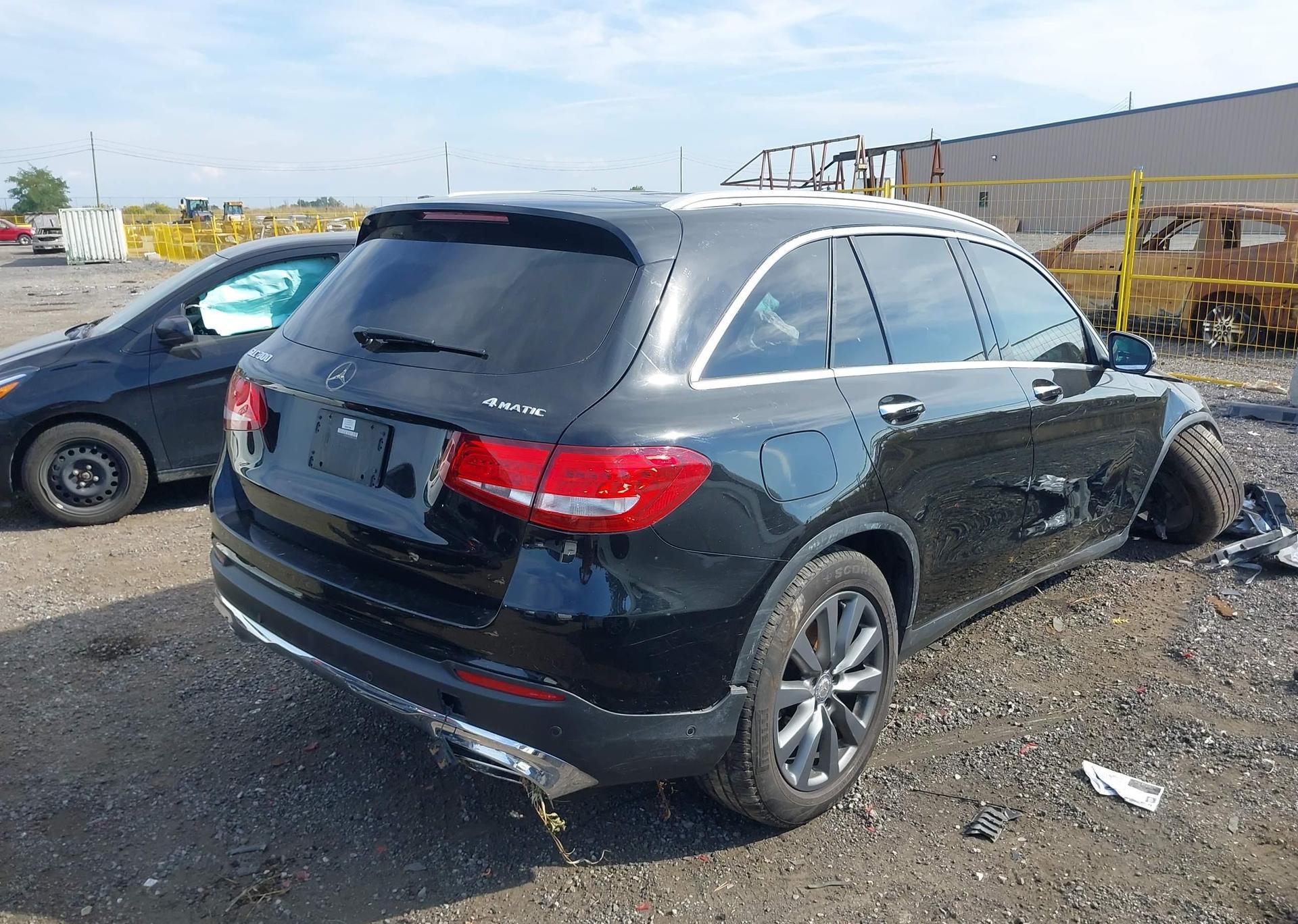 2016 MERCEDES-BENZ GLC 300 4MATIC