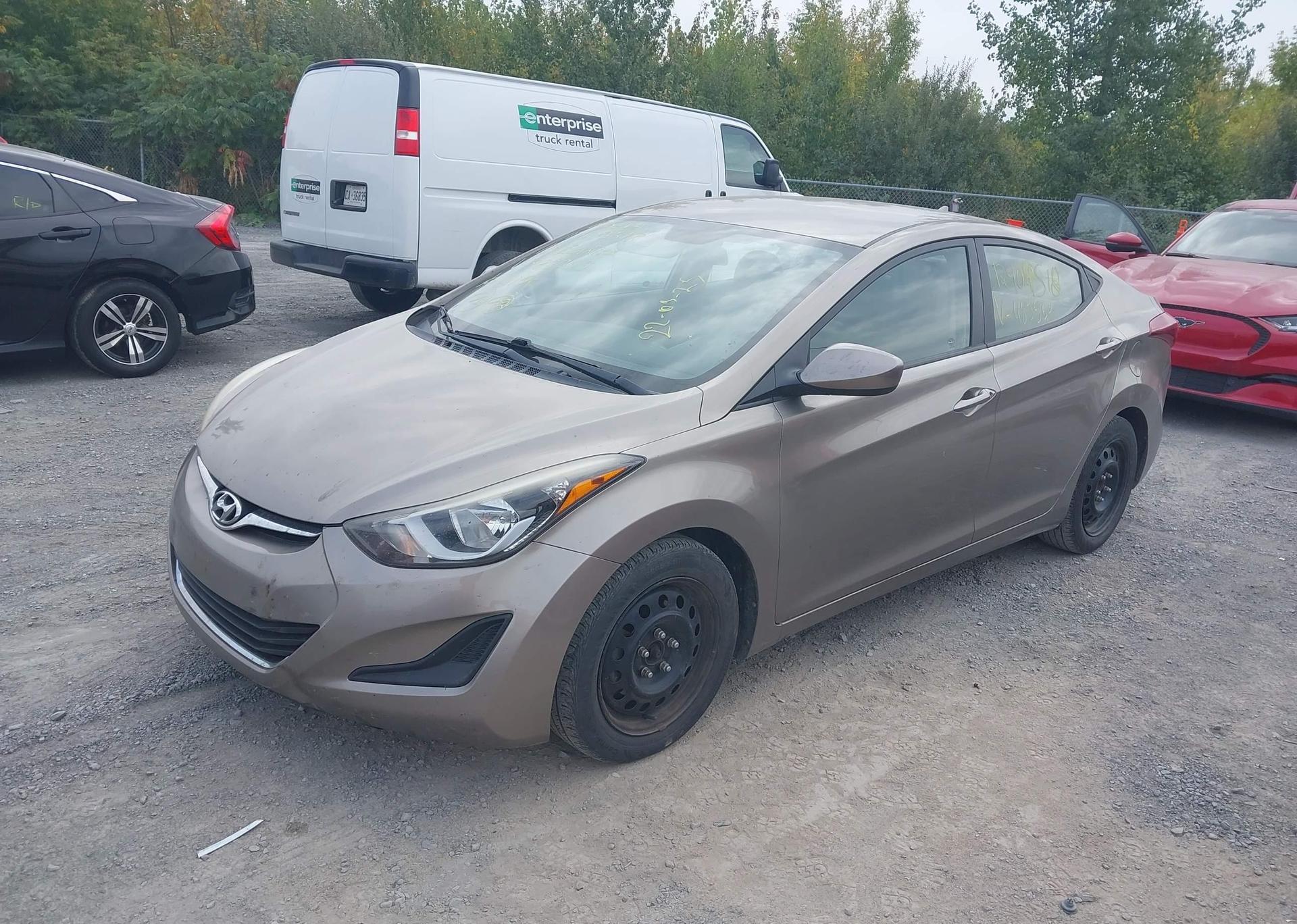 2014 HYUNDAI ELANTRA GL