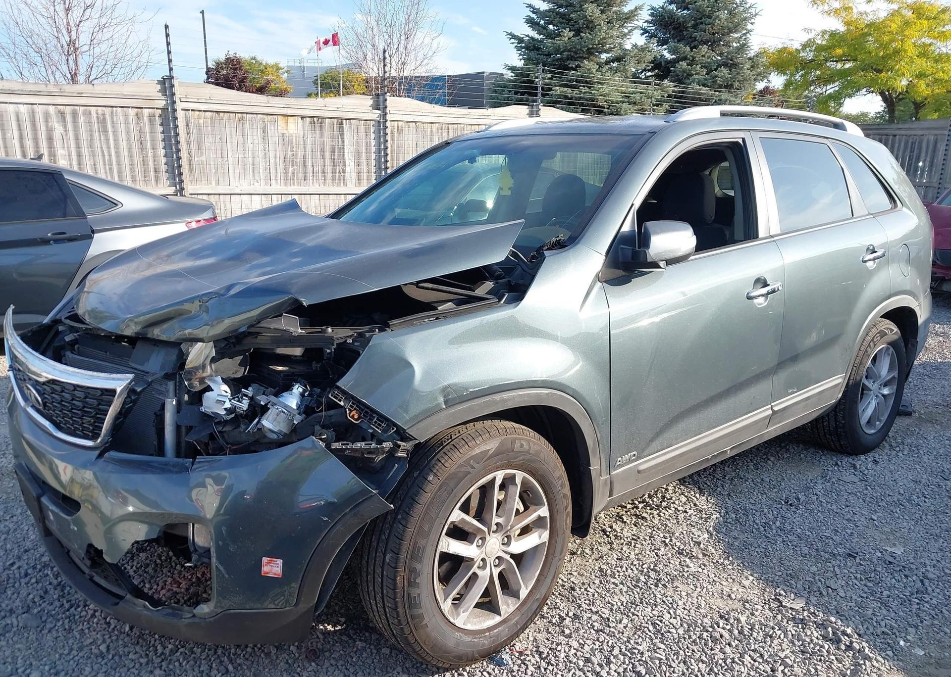 2015 KIA SORENTO LX V6