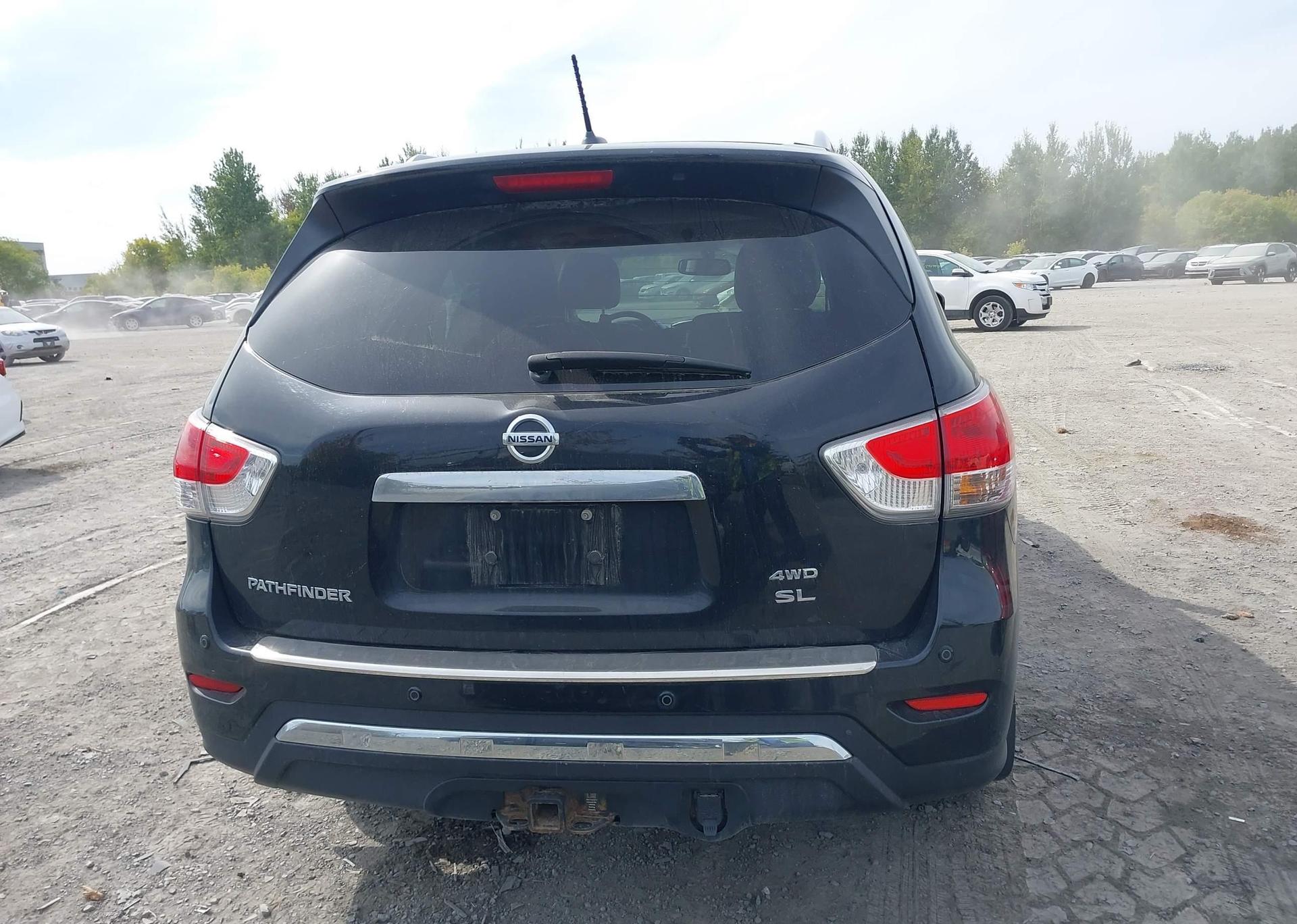 2015 NISSAN PATHFINDER PLATINUM