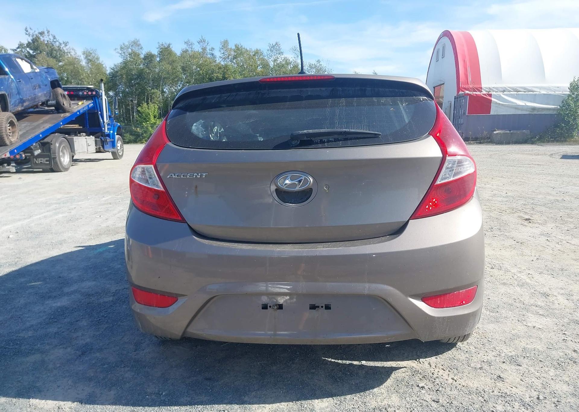 2014 HYUNDAI ACCENT GL