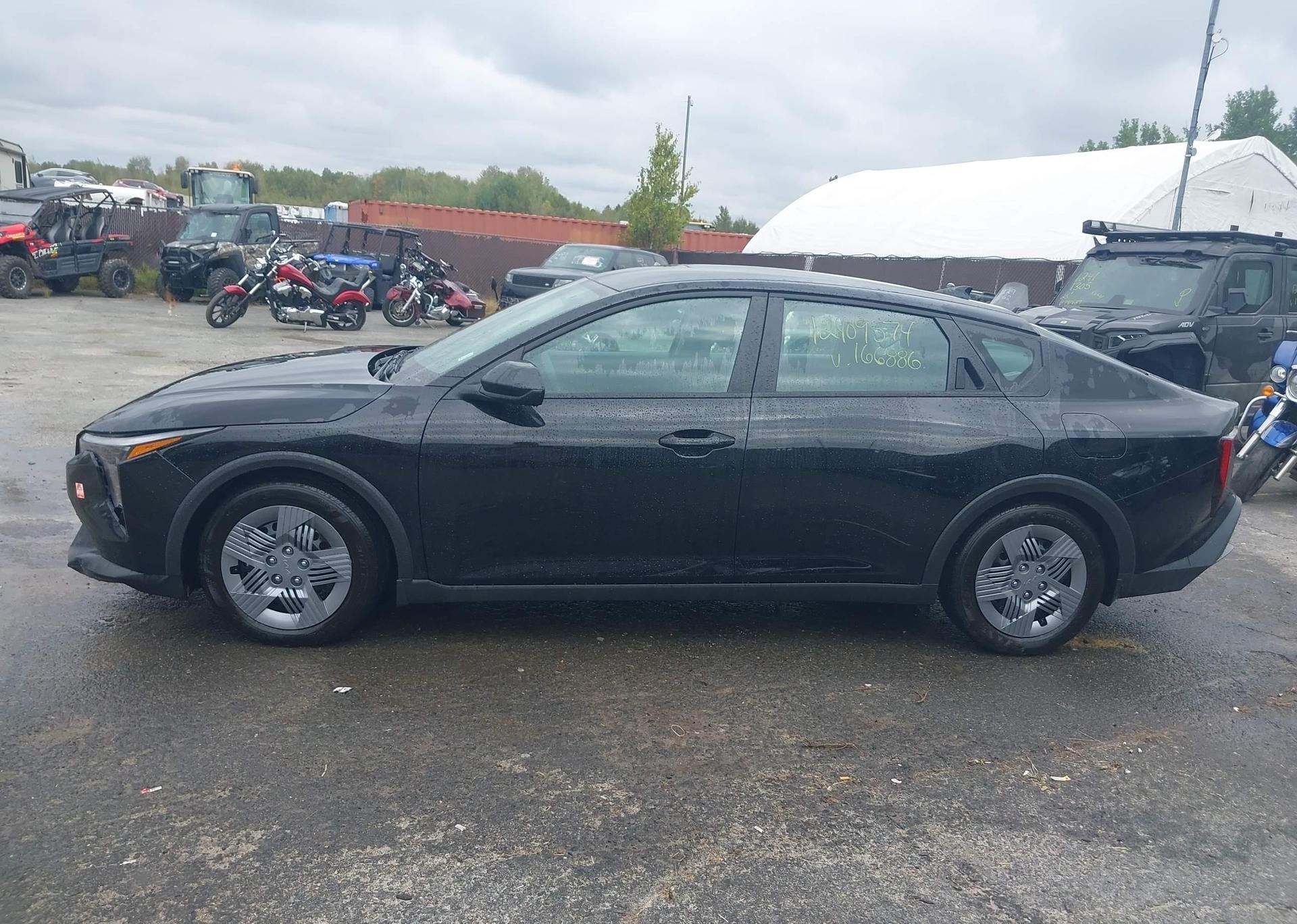 2025 KIA K4 LX