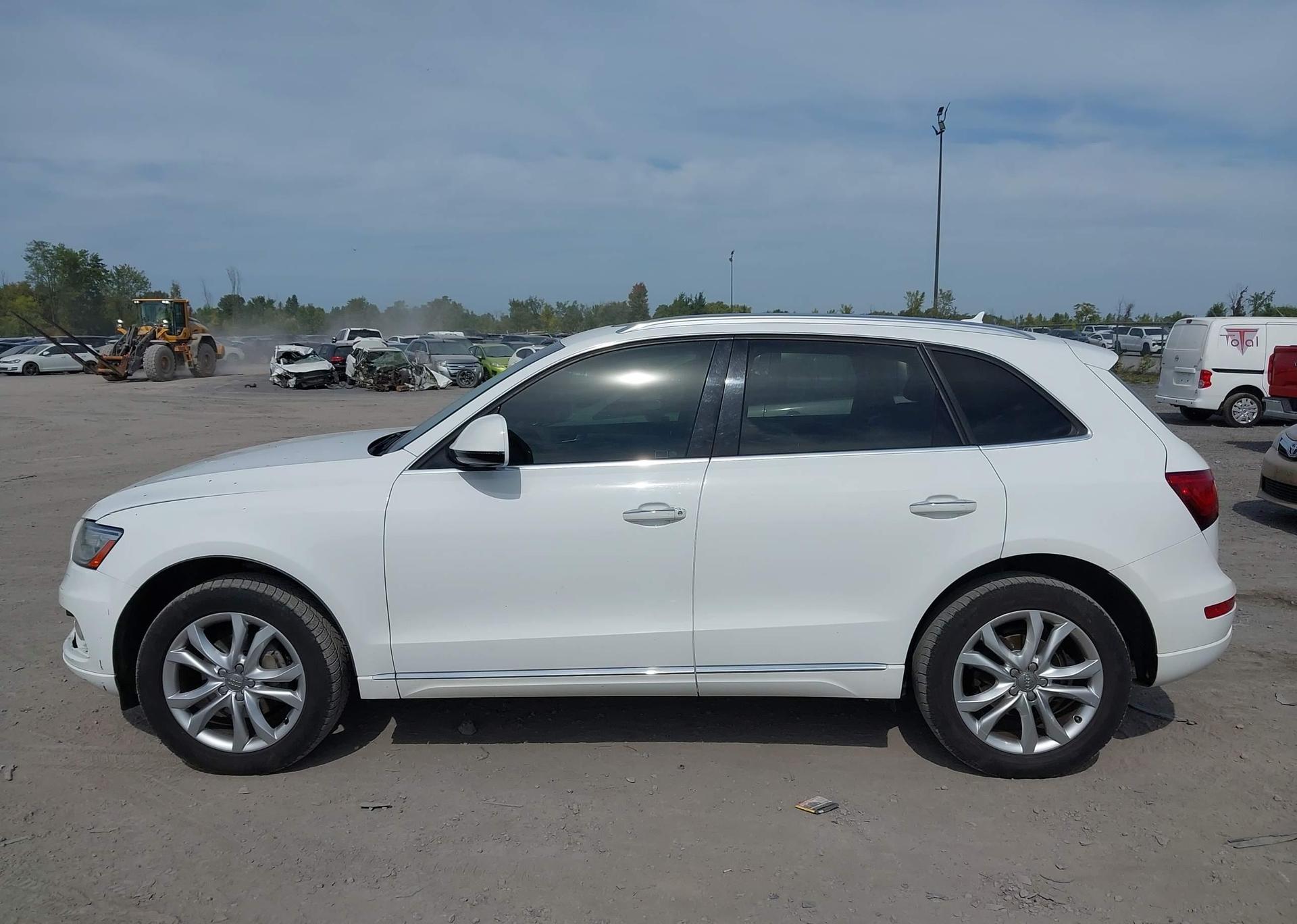 2017 AUDI Q5 2.0T TECHNIK