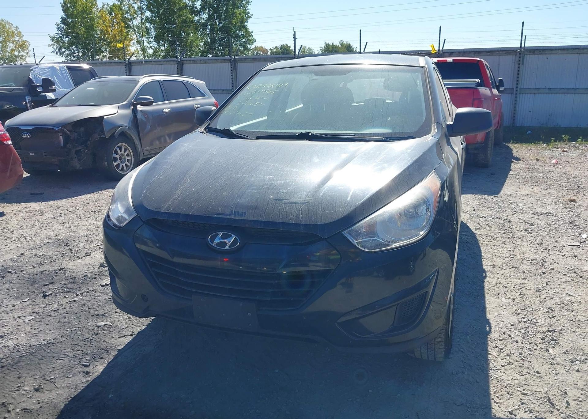 2011 HYUNDAI TUCSON GL