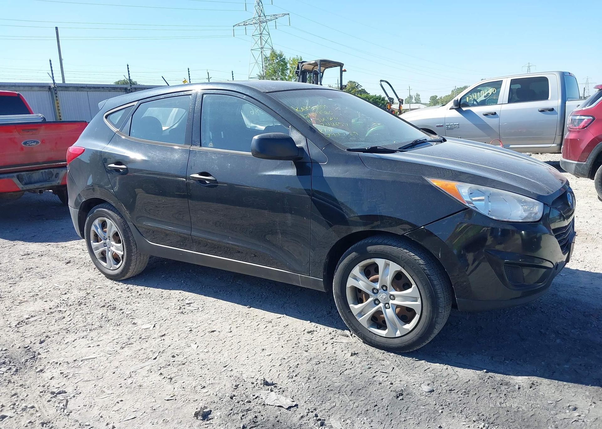 2011 HYUNDAI TUCSON GL