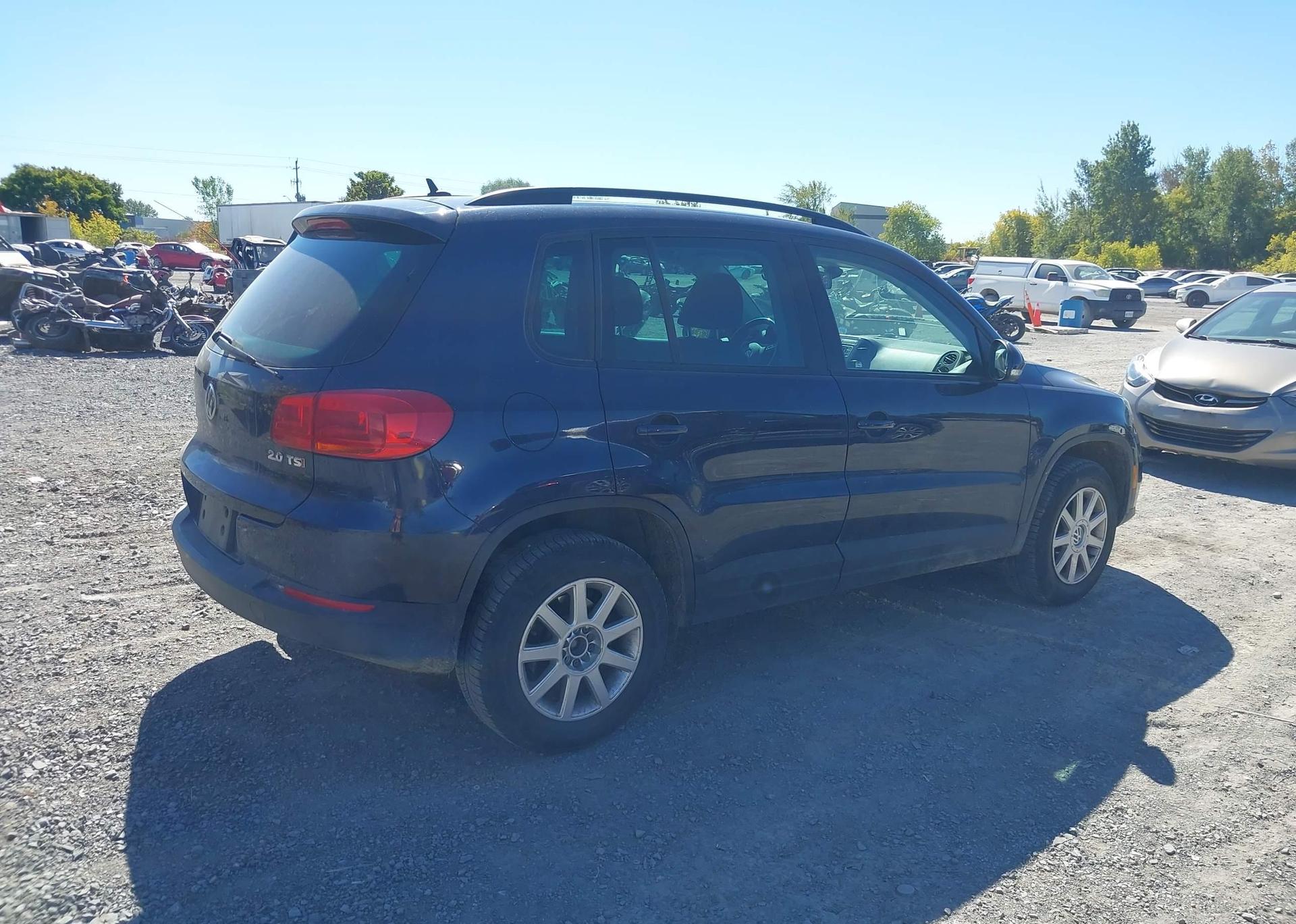 2016 VOLKSWAGEN TIGUAN COMFORT