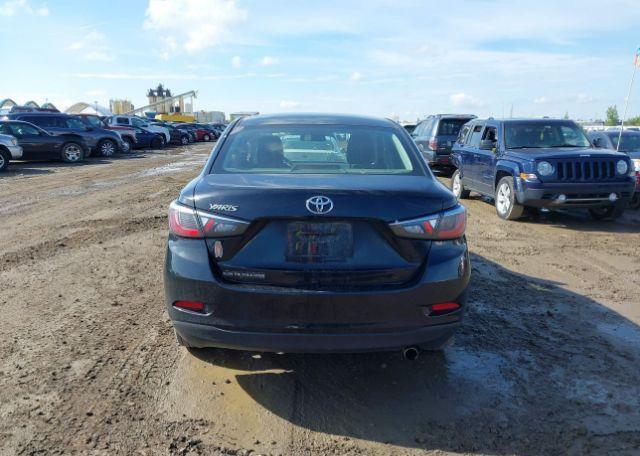 2016 TOYOTA YARIS PREMIUM