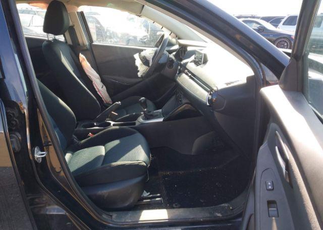 2016 TOYOTA YARIS PREMIUM