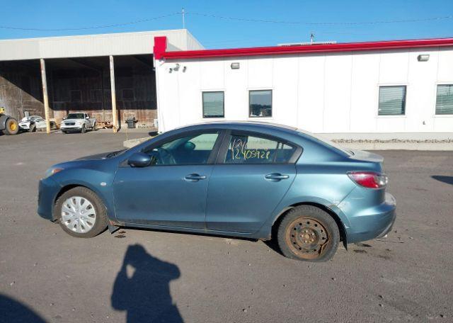 2010 MAZDA MAZDA3 GS