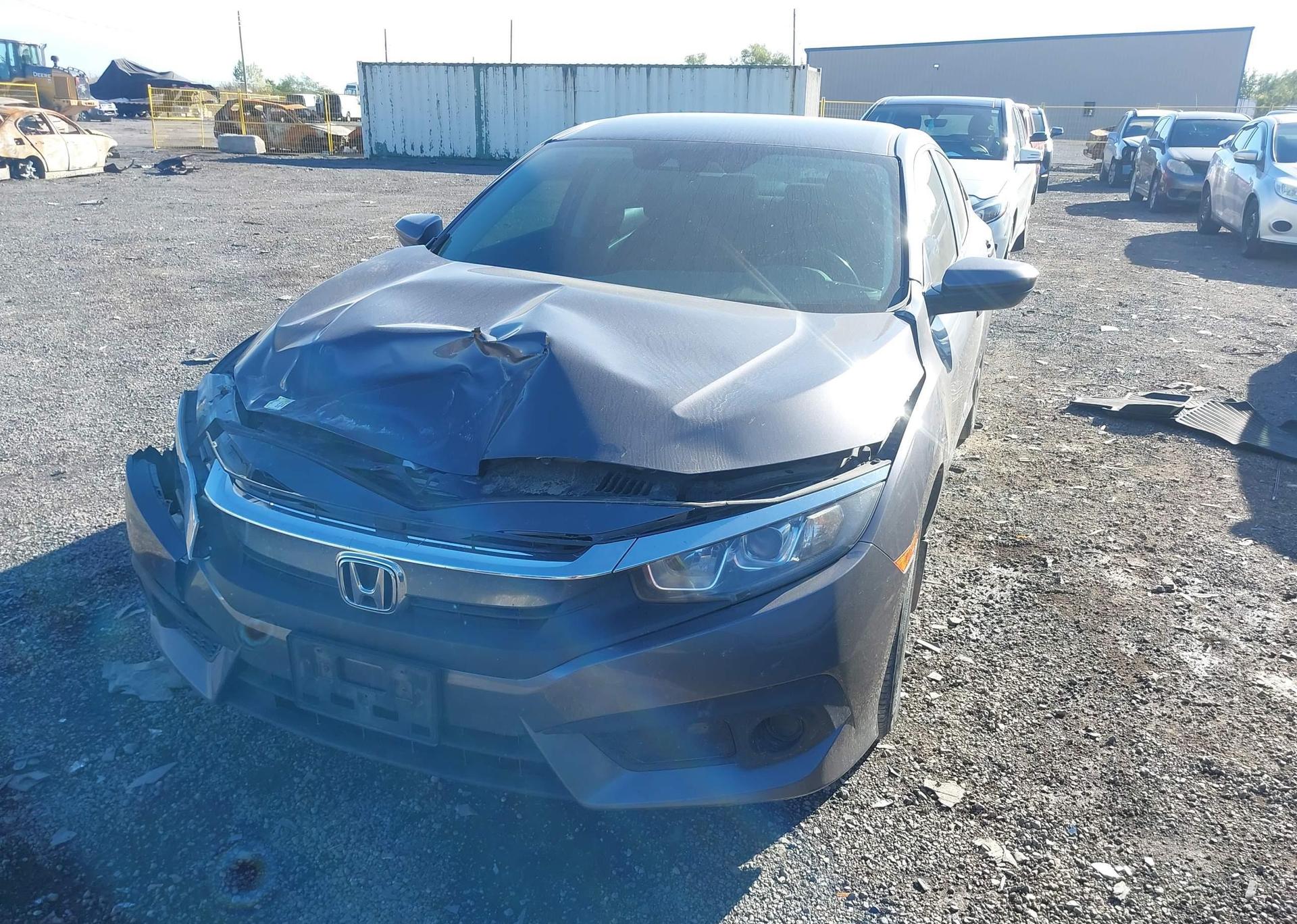 2018 HONDA CIVIC SE
