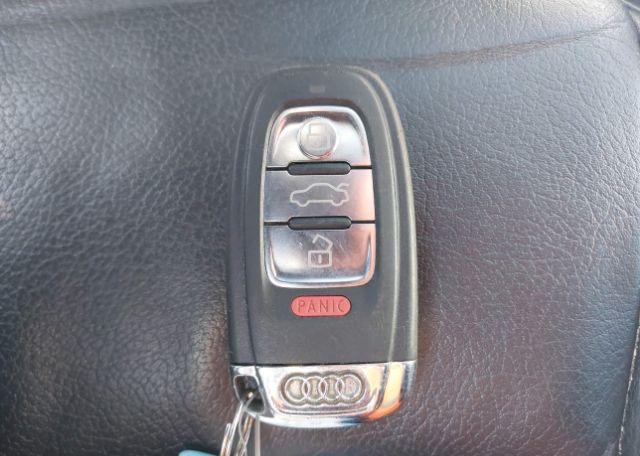 2011 AUDI Q5 2.0T PREMIUM PLUS