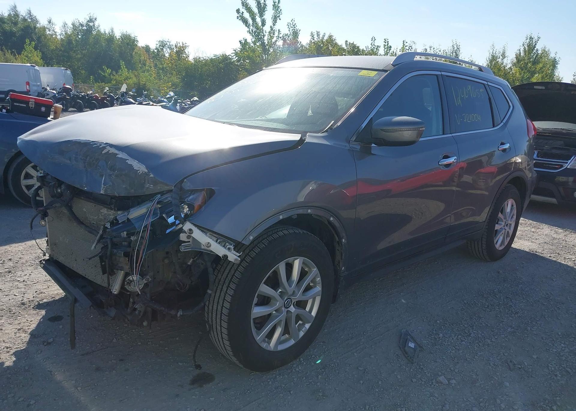 2019 NISSAN ROGUE S
