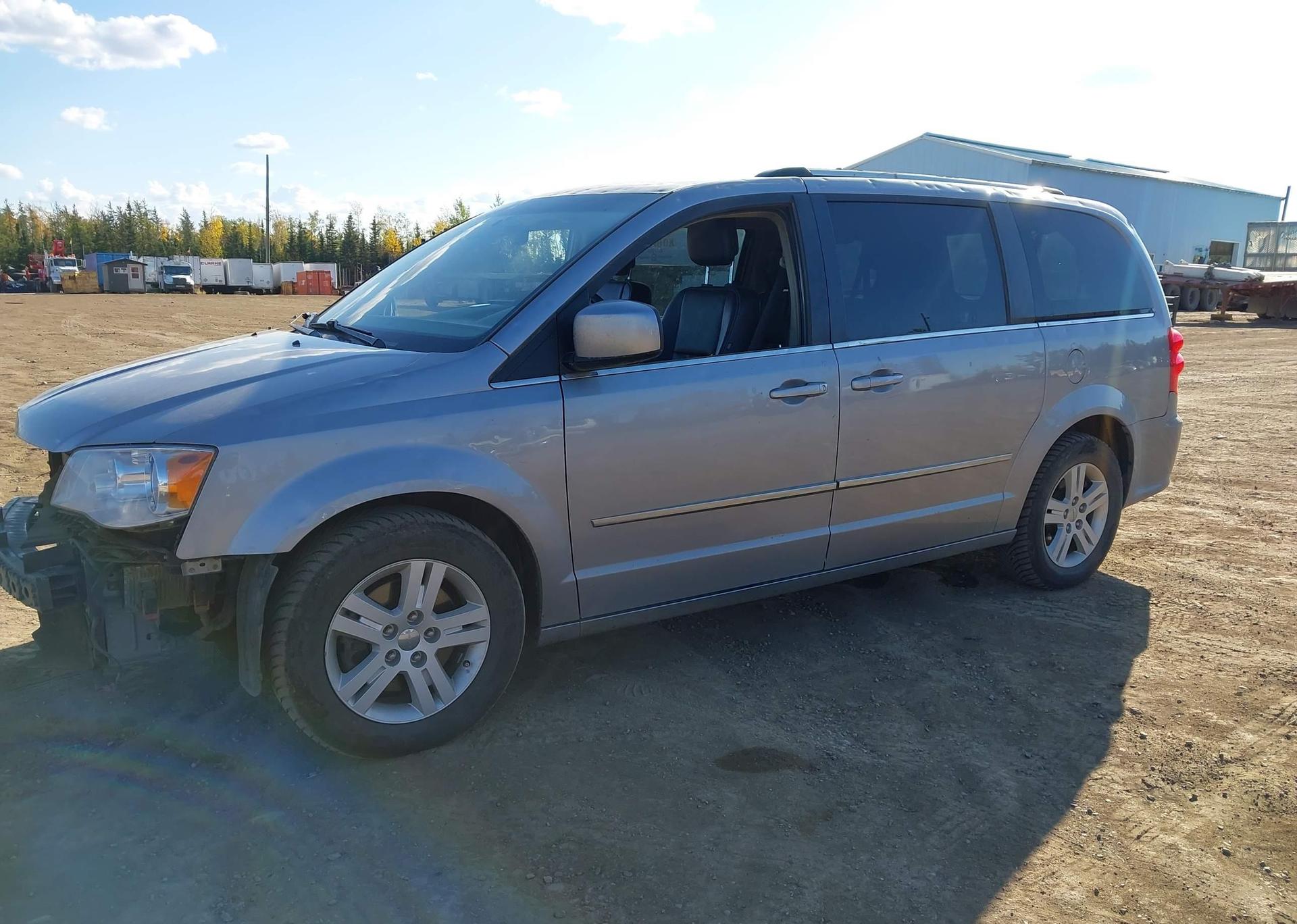 2017 DODGE GRAND CARAVAN CREW