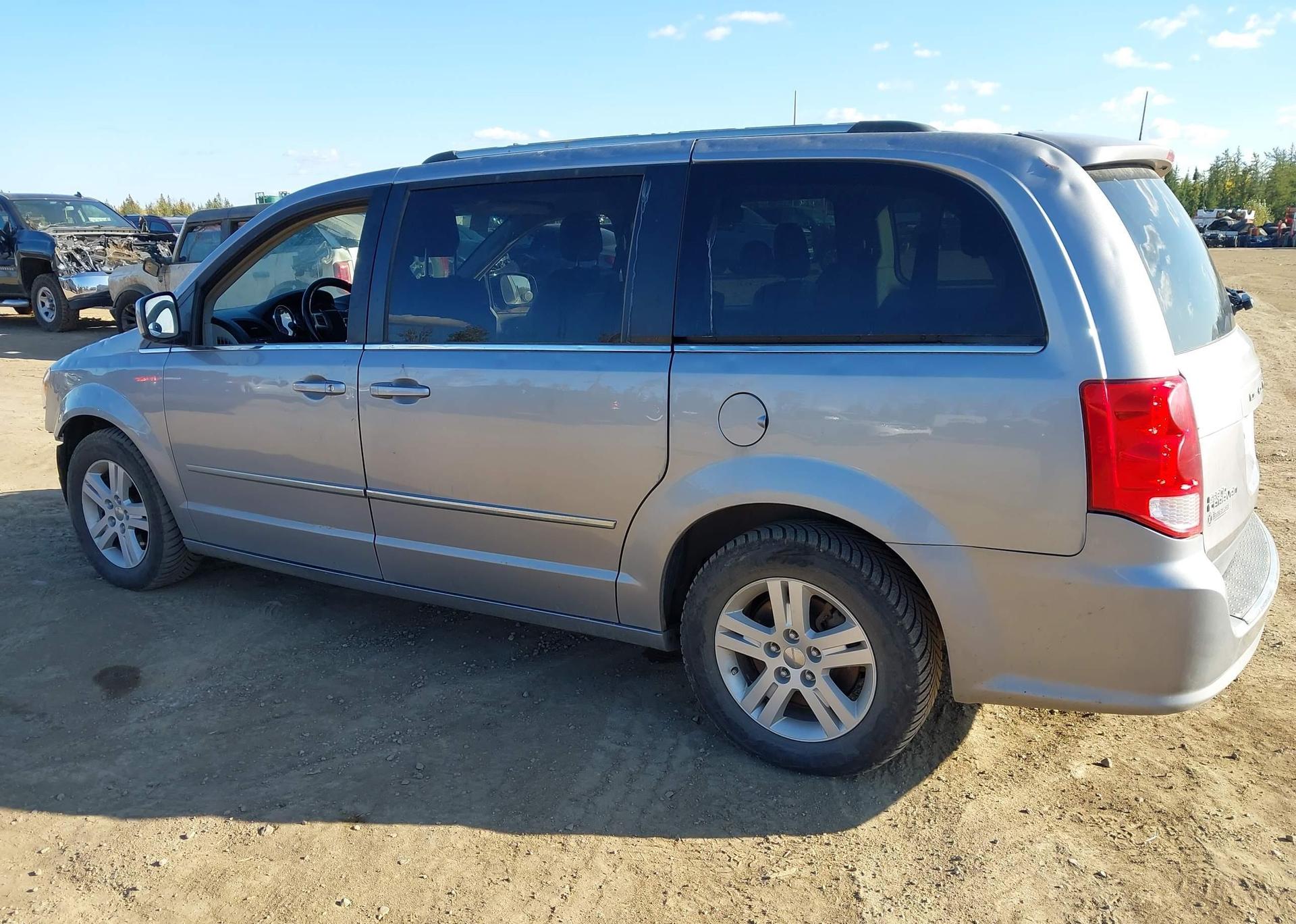 2017 DODGE GRAND CARAVAN CREW