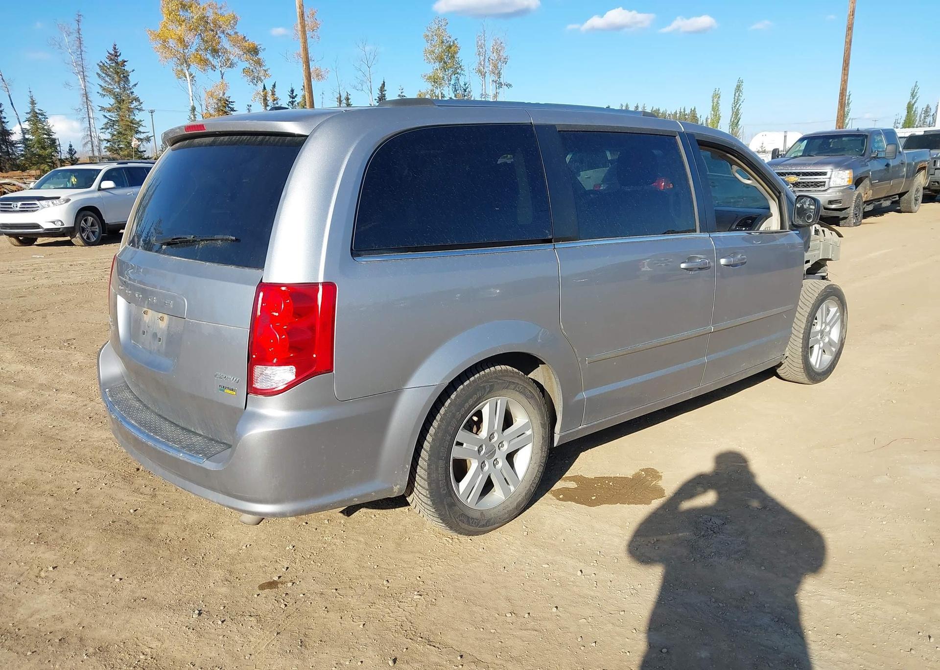 2017 DODGE GRAND CARAVAN CREW