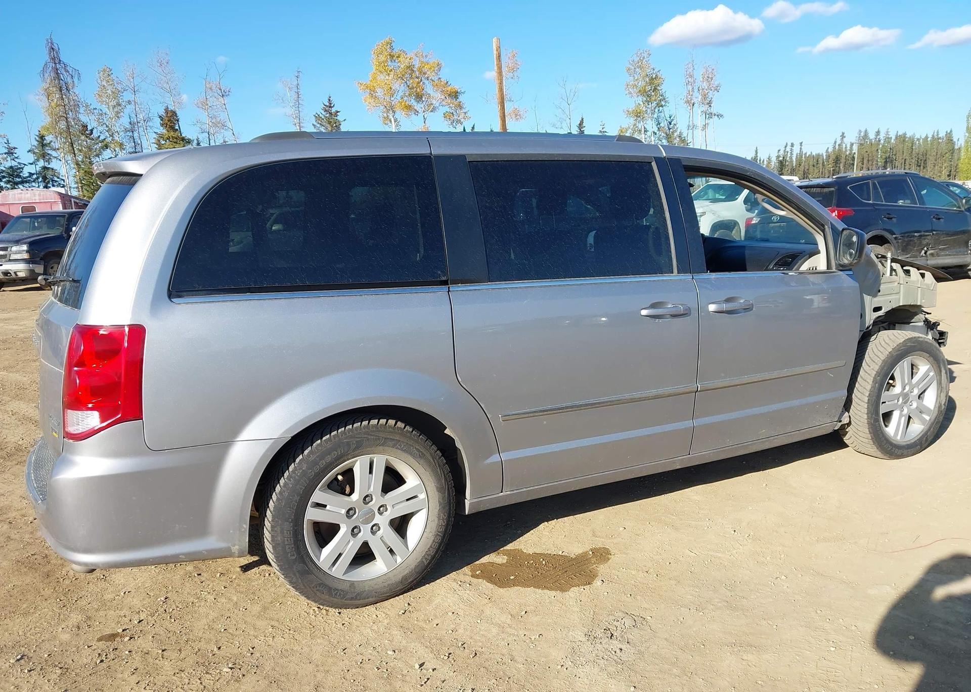 2017 DODGE GRAND CARAVAN CREW