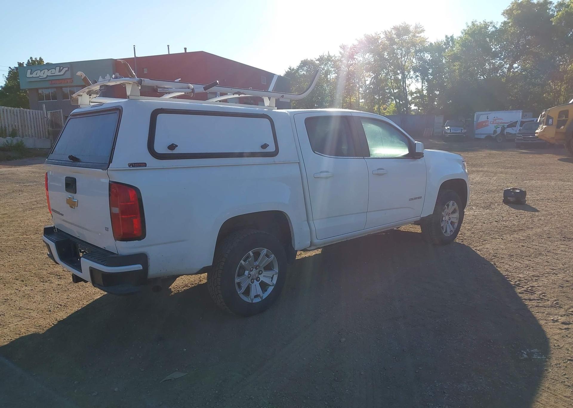 2017 CHEVROLET COLORADO LT