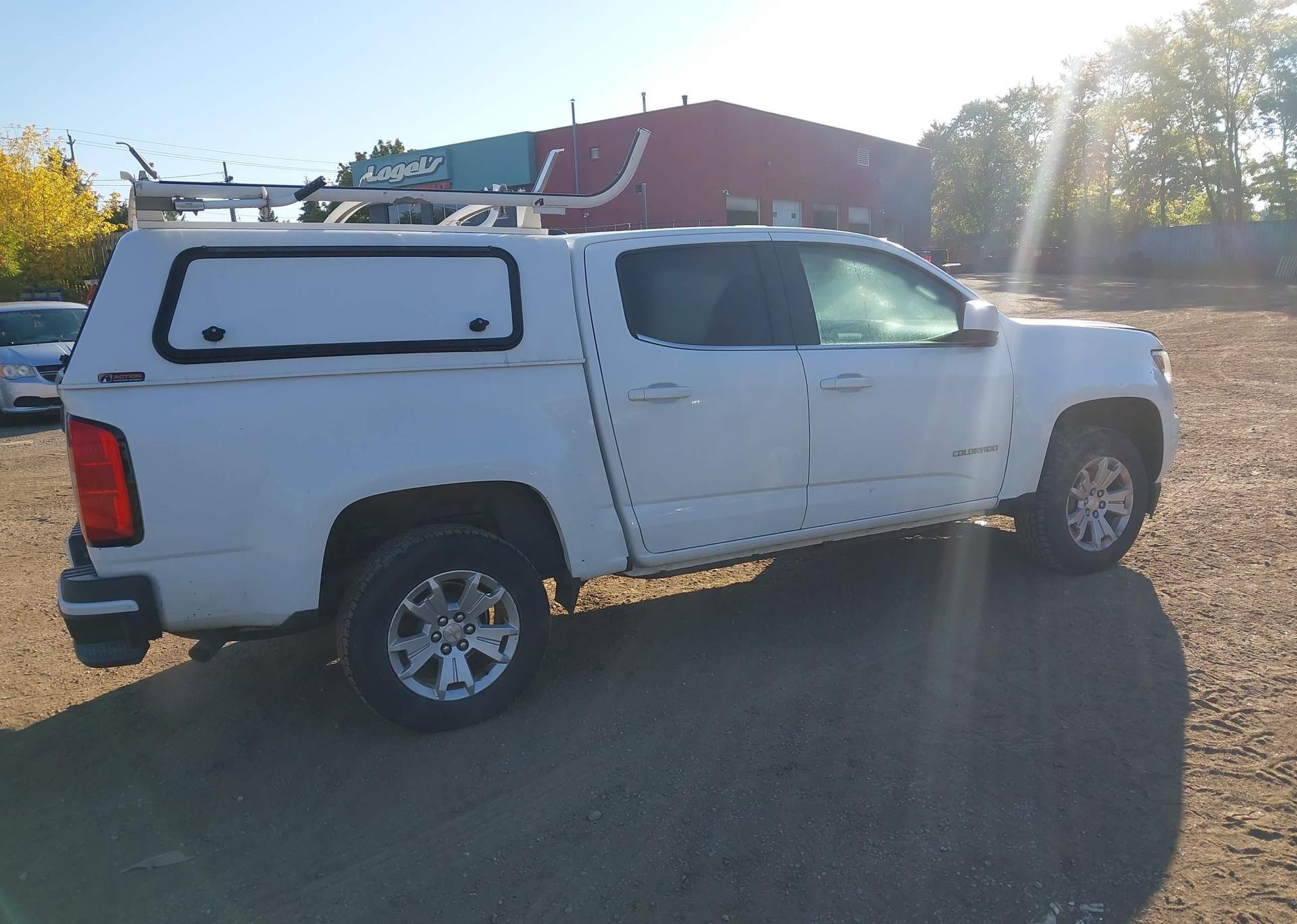 2017 CHEVROLET COLORADO LT