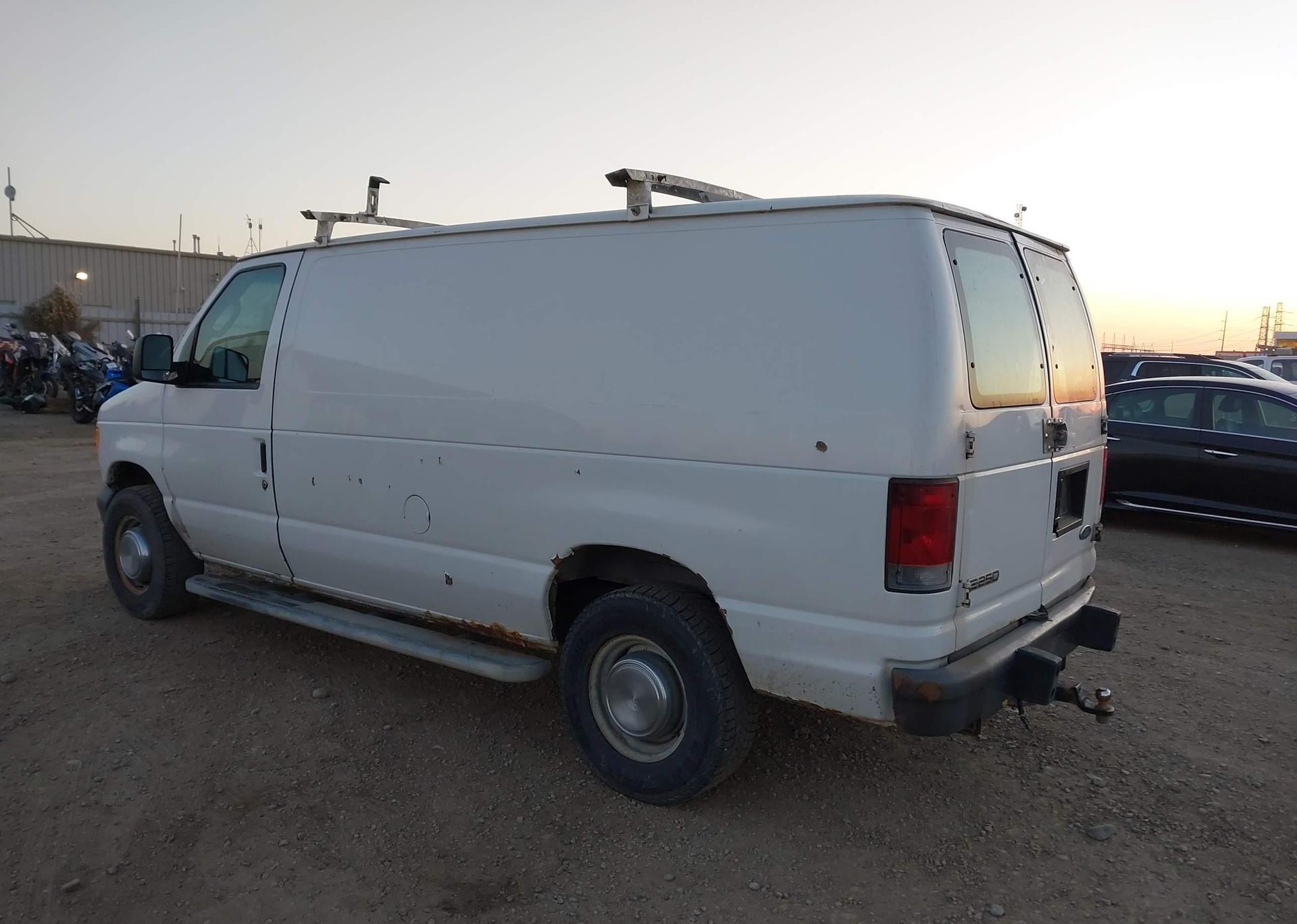 2006 FORD E-250 COMMERCIAL