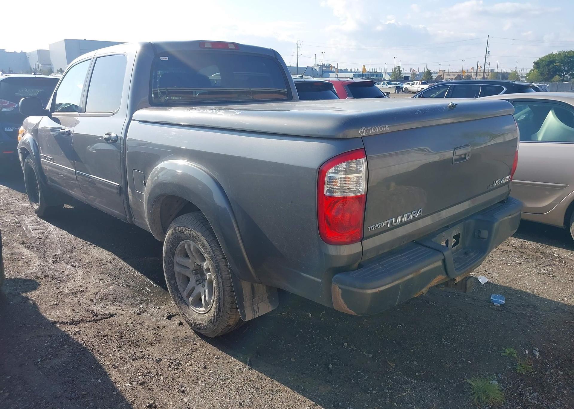2004 TOYOTA TUNDRA