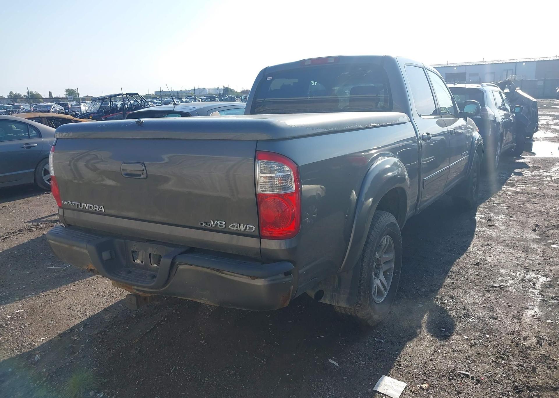 2004 TOYOTA TUNDRA