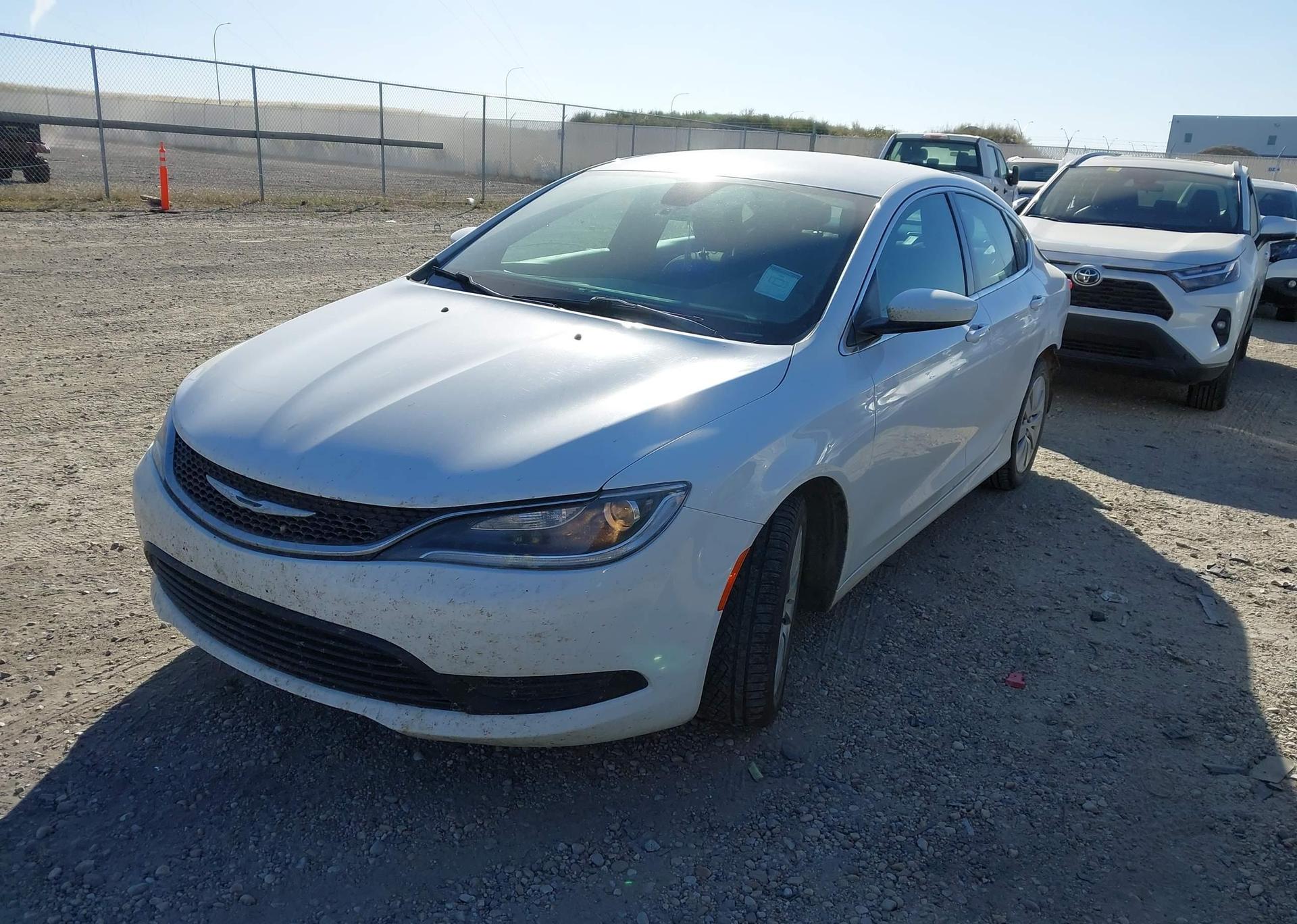 2015 CHRYSLER 200 LX