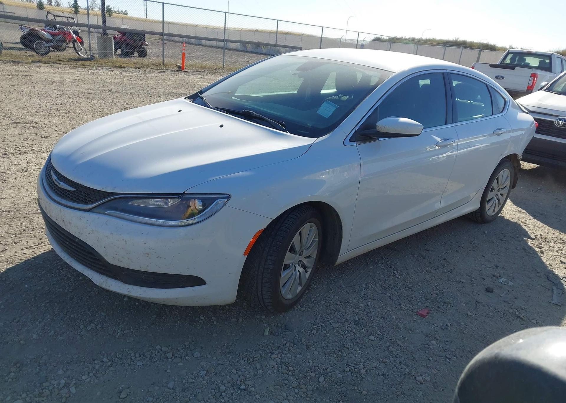 2015 CHRYSLER 200 LX